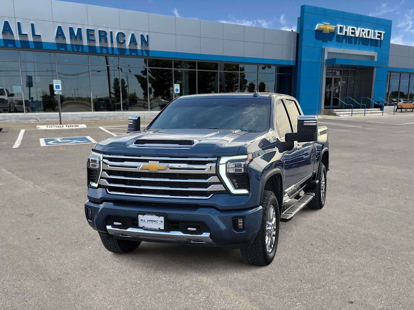 Thumbnail: 2026 Chevrolet Silverado 2500 - 1