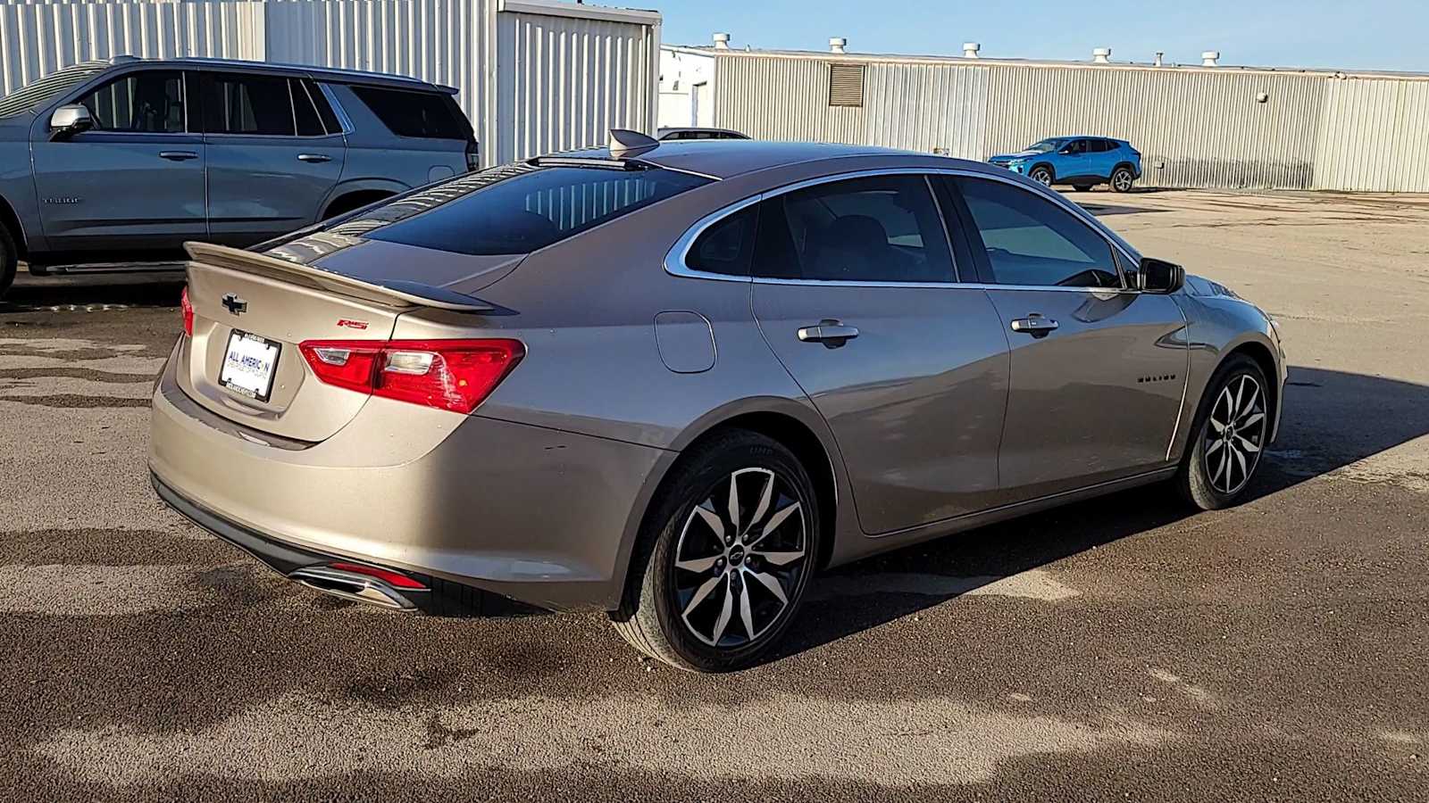 Thumbnail: 2022 Chevrolet Malibu - 8