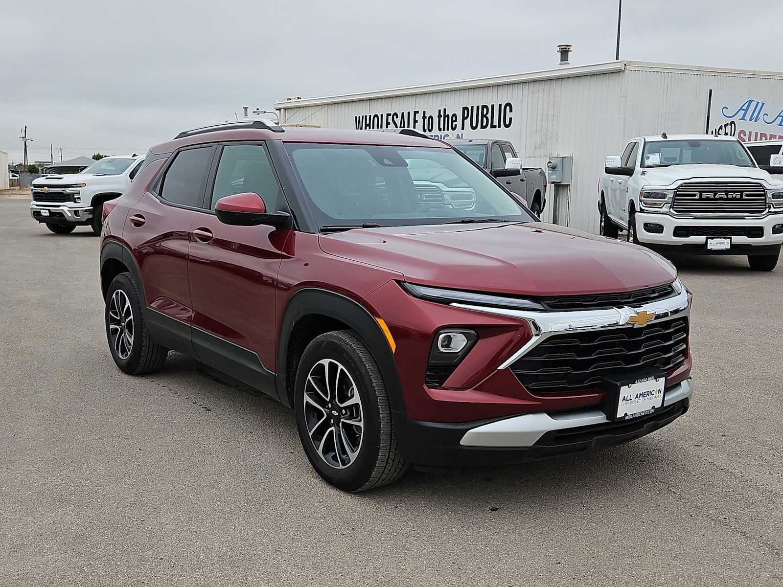 Thumbnail: 2025 Chevrolet TrailBlazer - 2