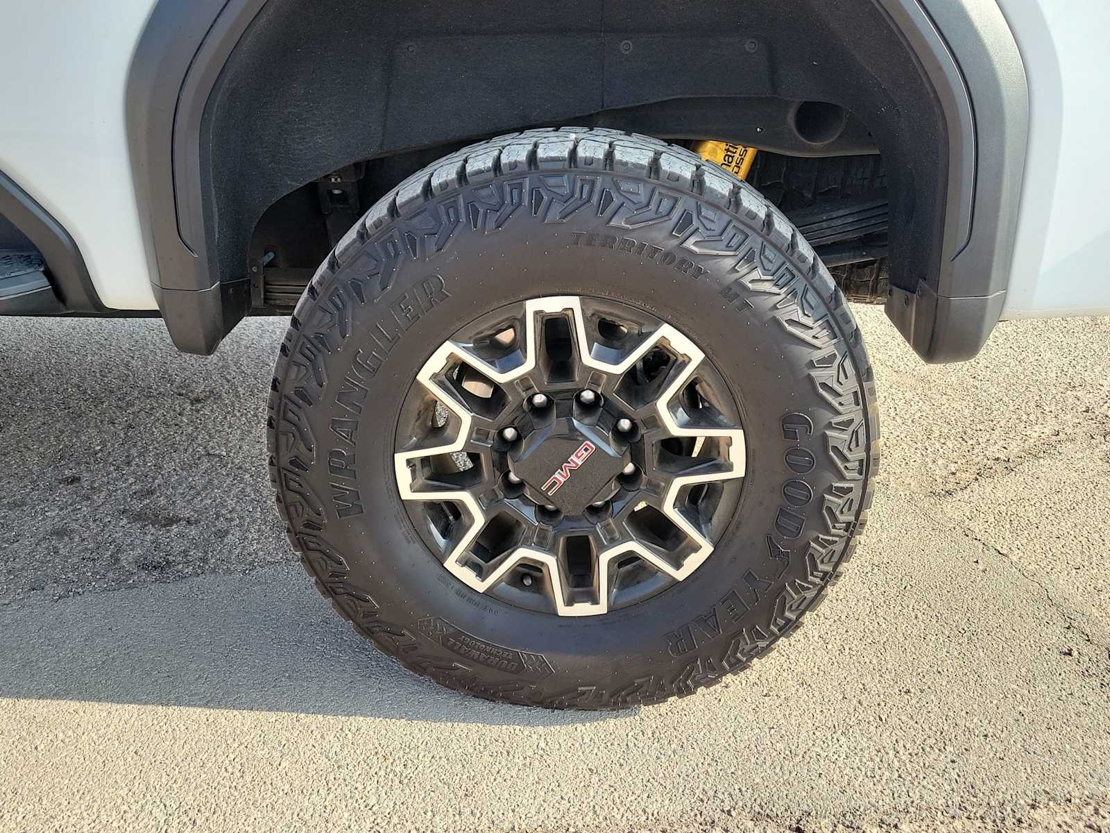 Thumbnail: 2026 GMC Sierra 2500 - 12