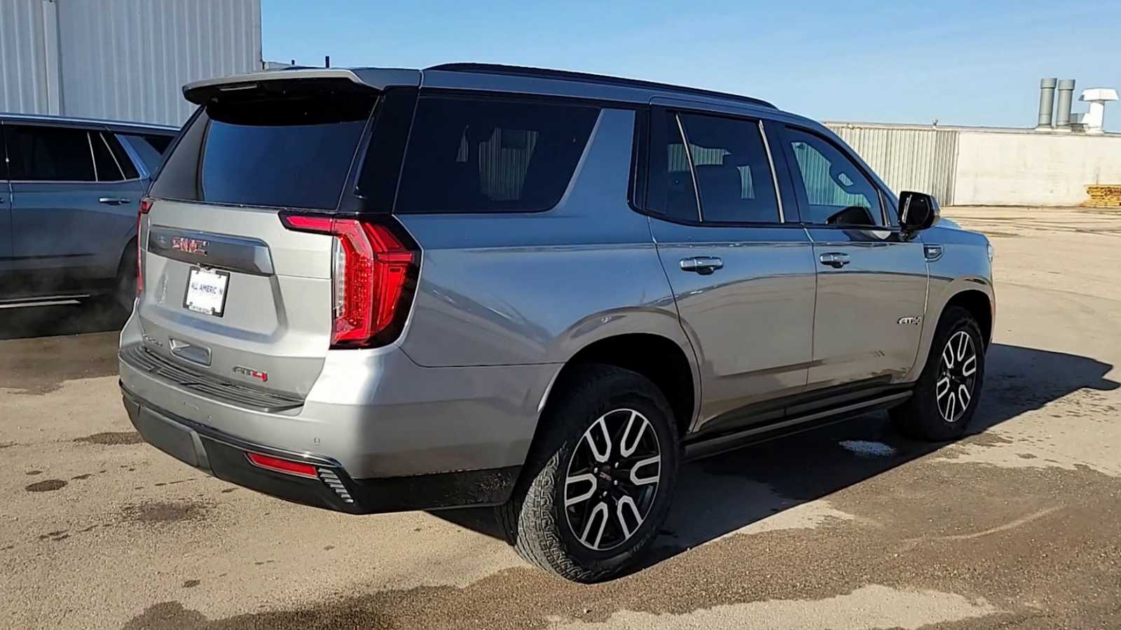 Thumbnail: 2023 GMC Yukon - 8