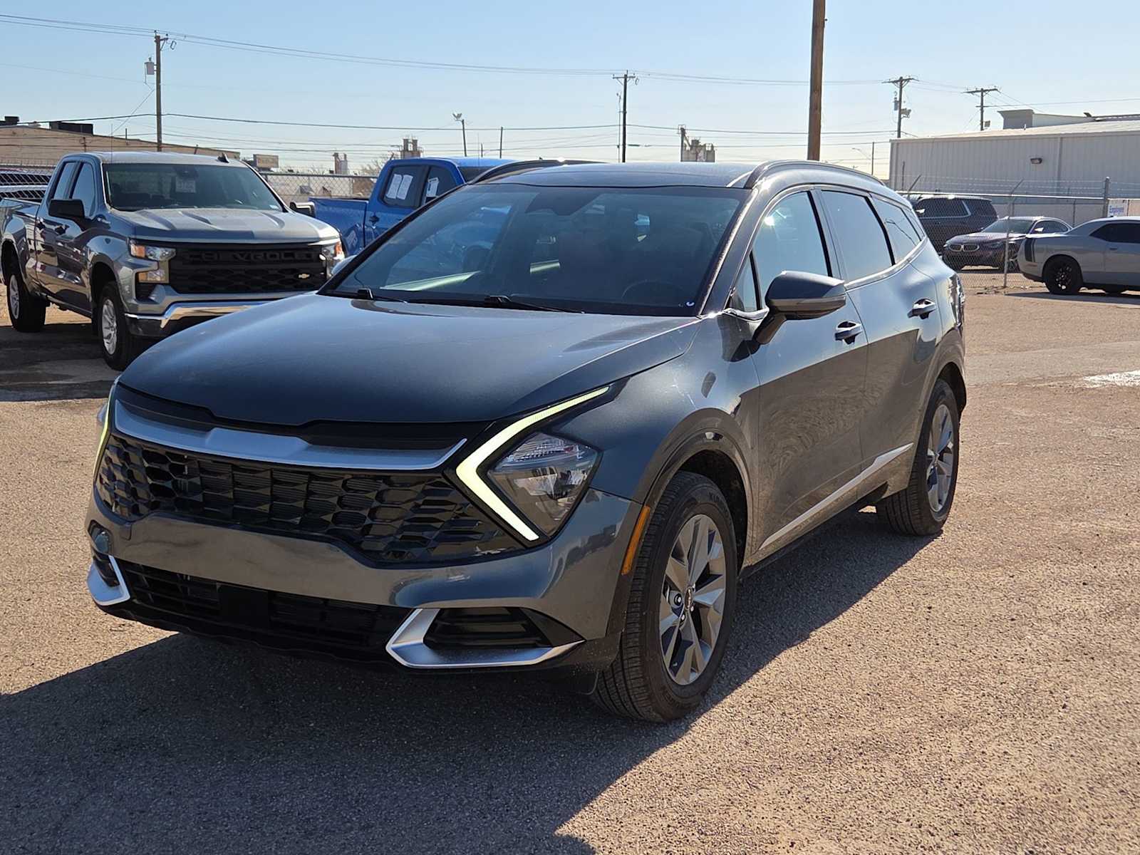 Thumbnail: 2023 Kia Sportage - 4