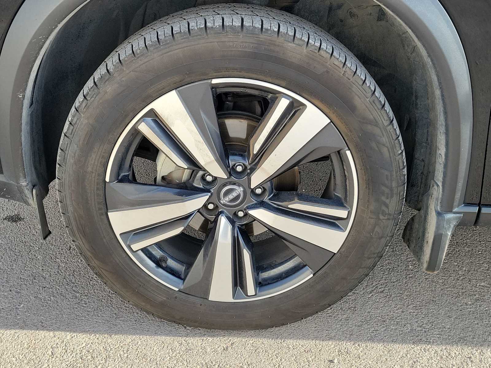 Thumbnail: 2023 Nissan Rogue - 12