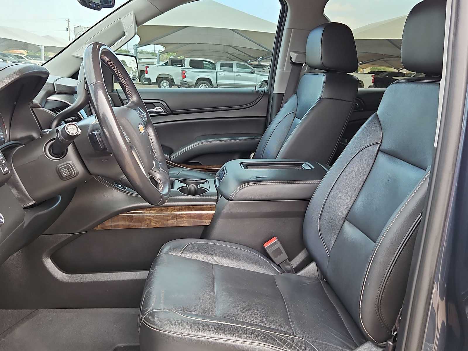 Thumbnail: 2020 Chevrolet Tahoe - 15