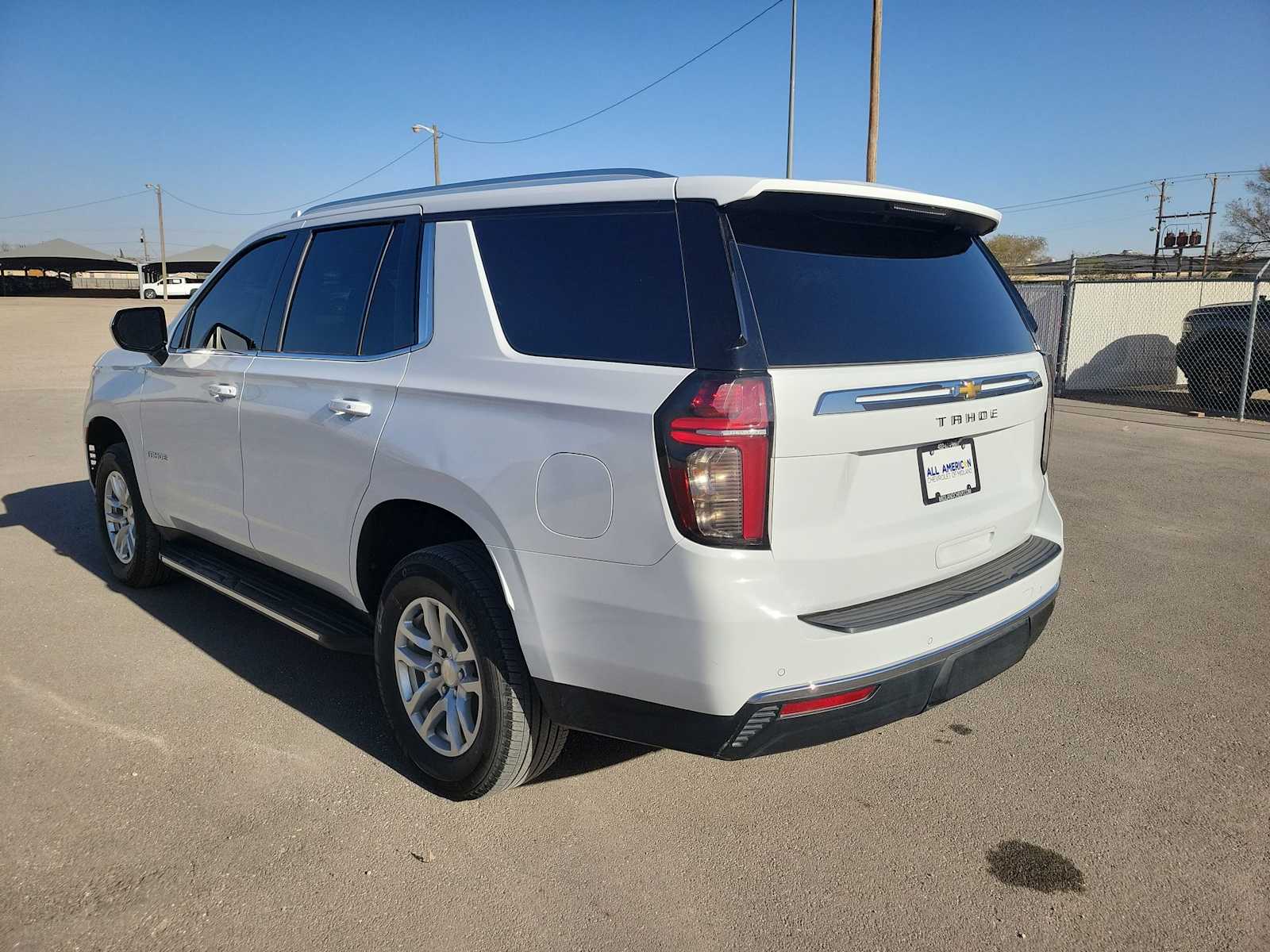 Thumbnail: 2023 Chevrolet Tahoe - 12