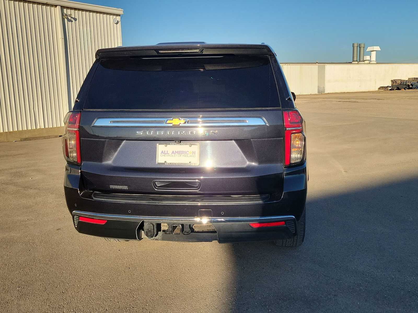 Thumbnail: 2023 Chevrolet Suburban - 12