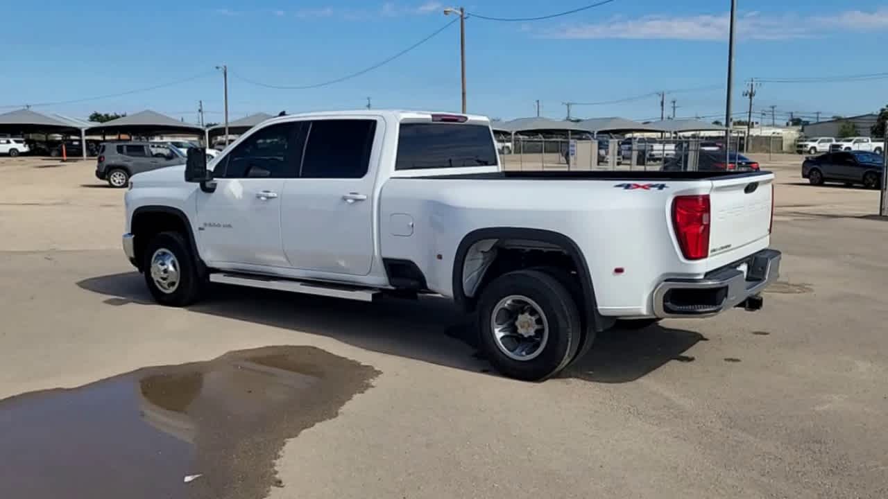 Thumbnail: 2025 Chevrolet Silverado 3500 - 6