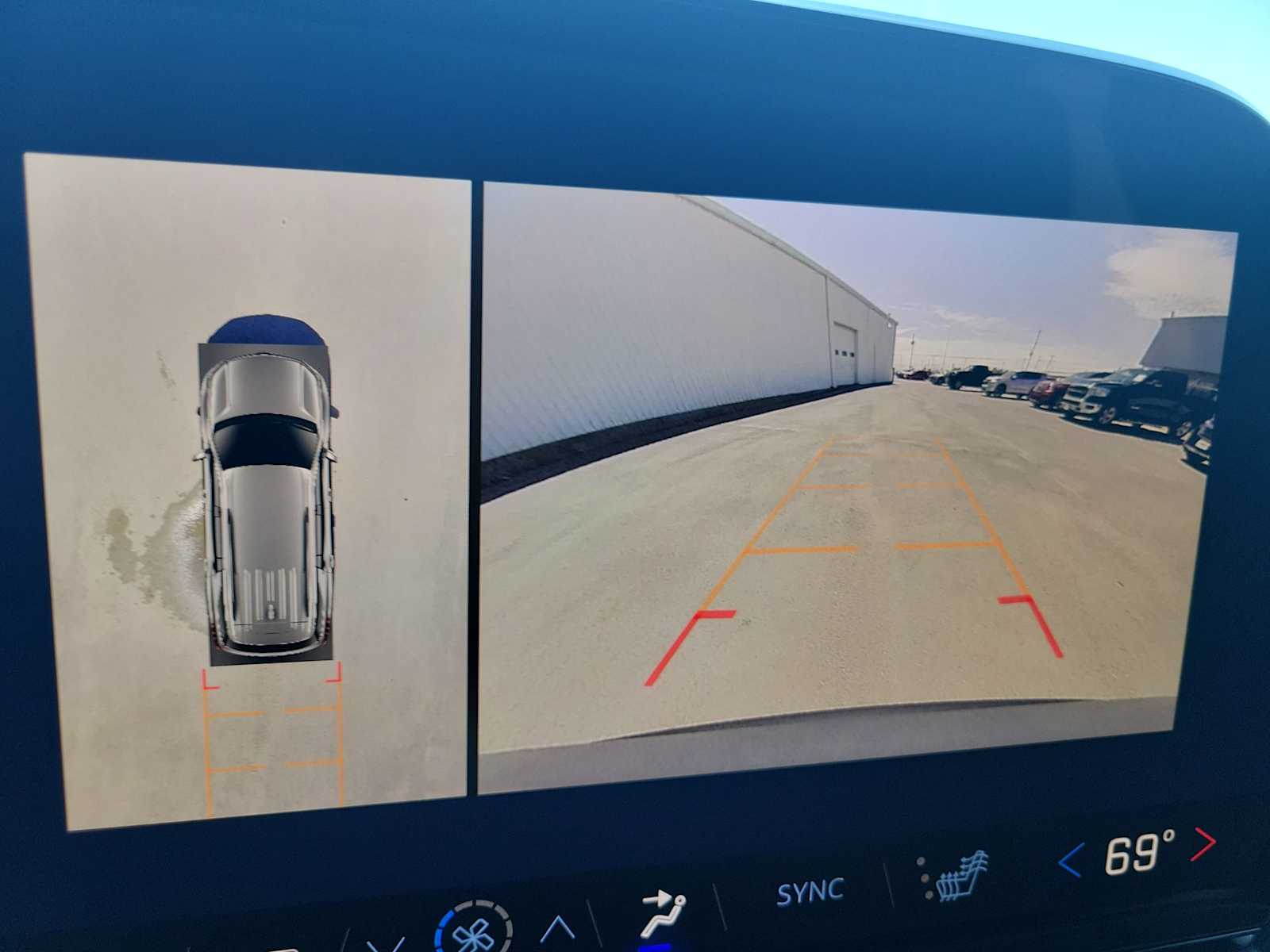 Thumbnail: 2026 Chevrolet Traverse - 28