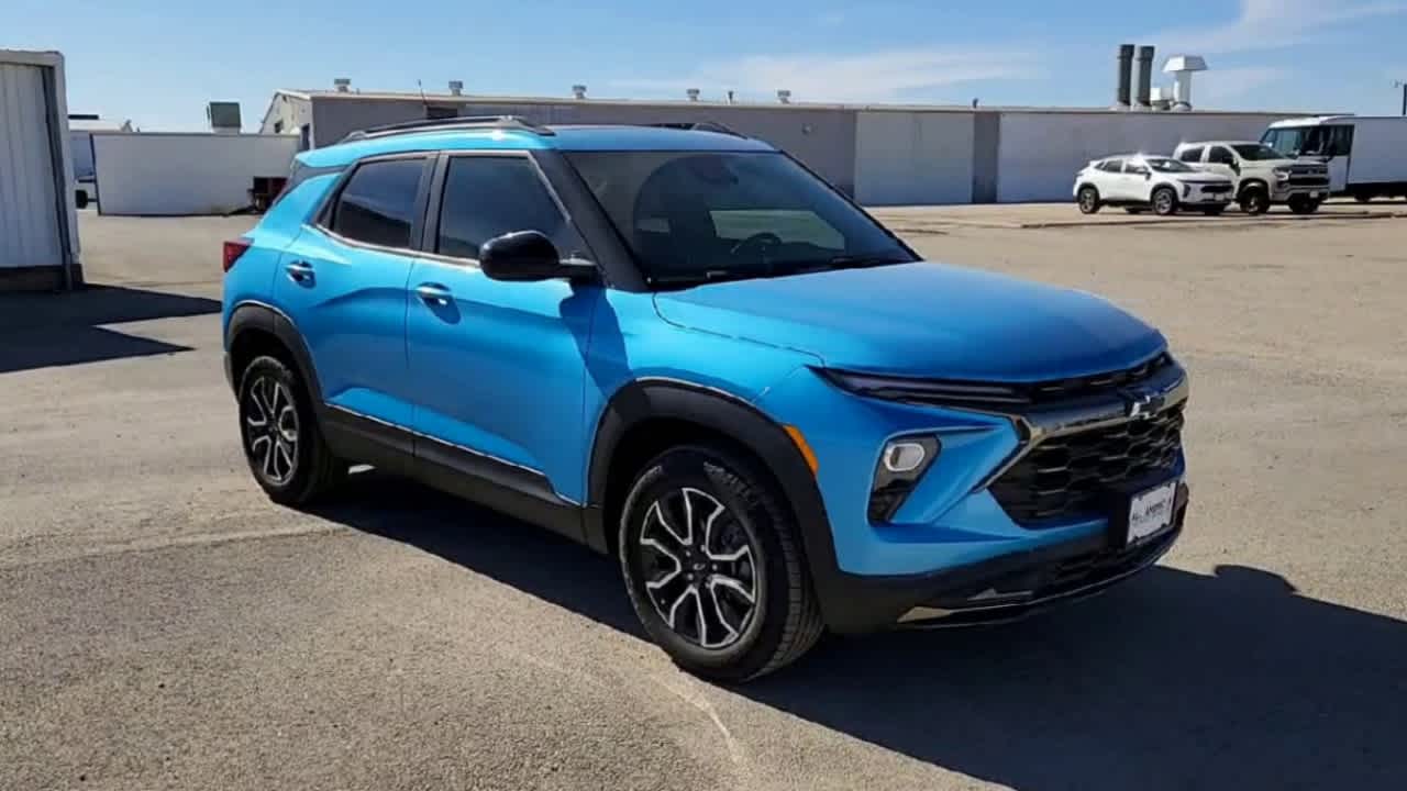 Thumbnail: 2026 Chevrolet TrailBlazer - 2