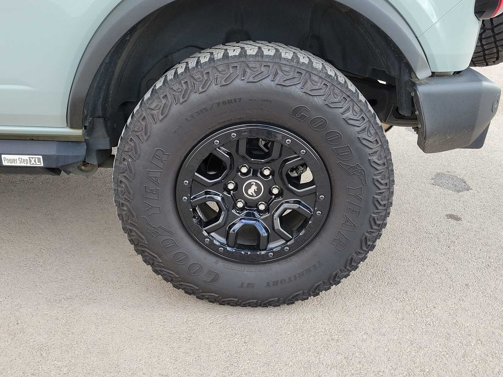 Thumbnail: 2022 Ford Bronco - 12