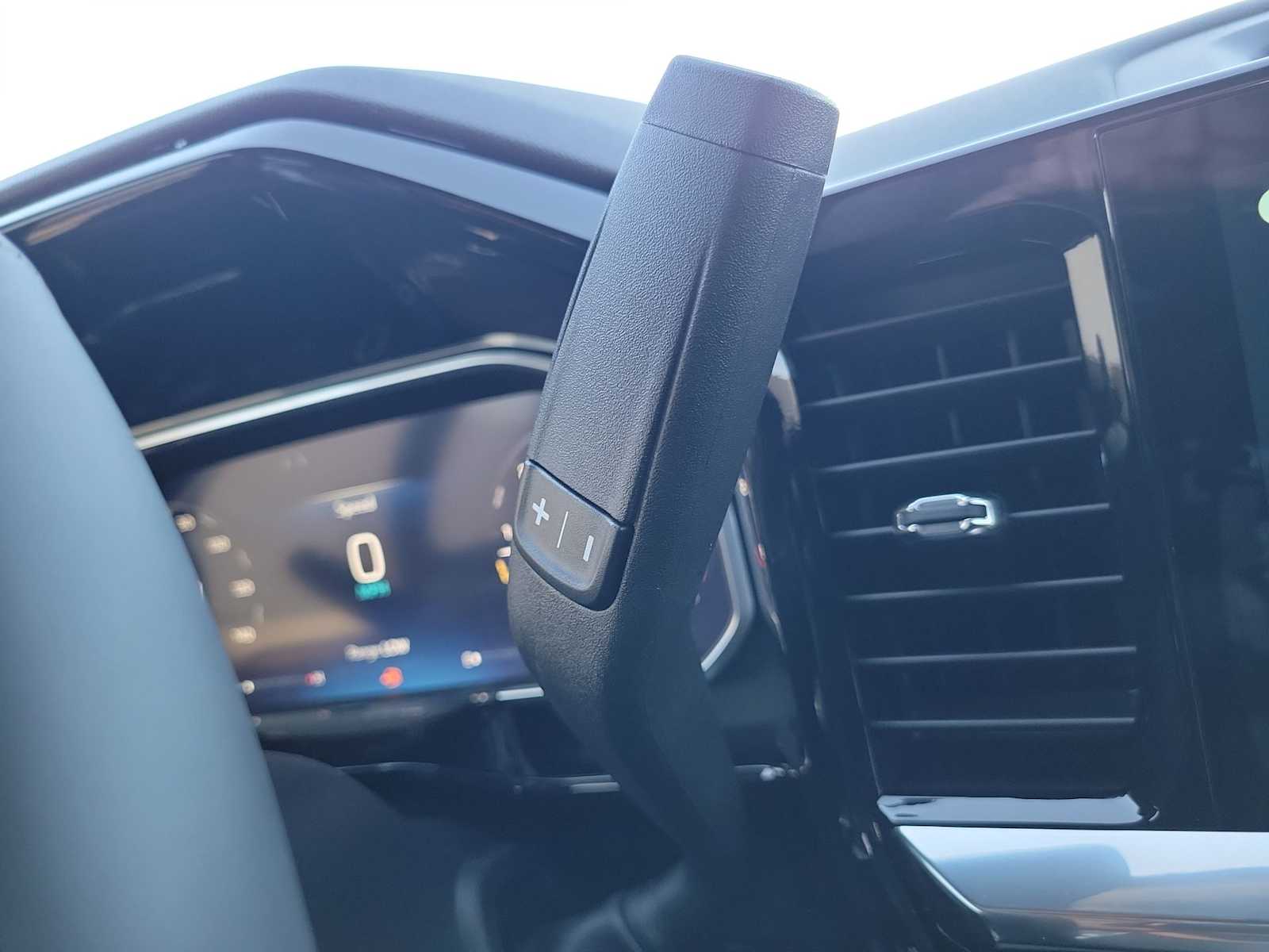 Thumbnail: 2026 Chevrolet Silverado 1500 - 25