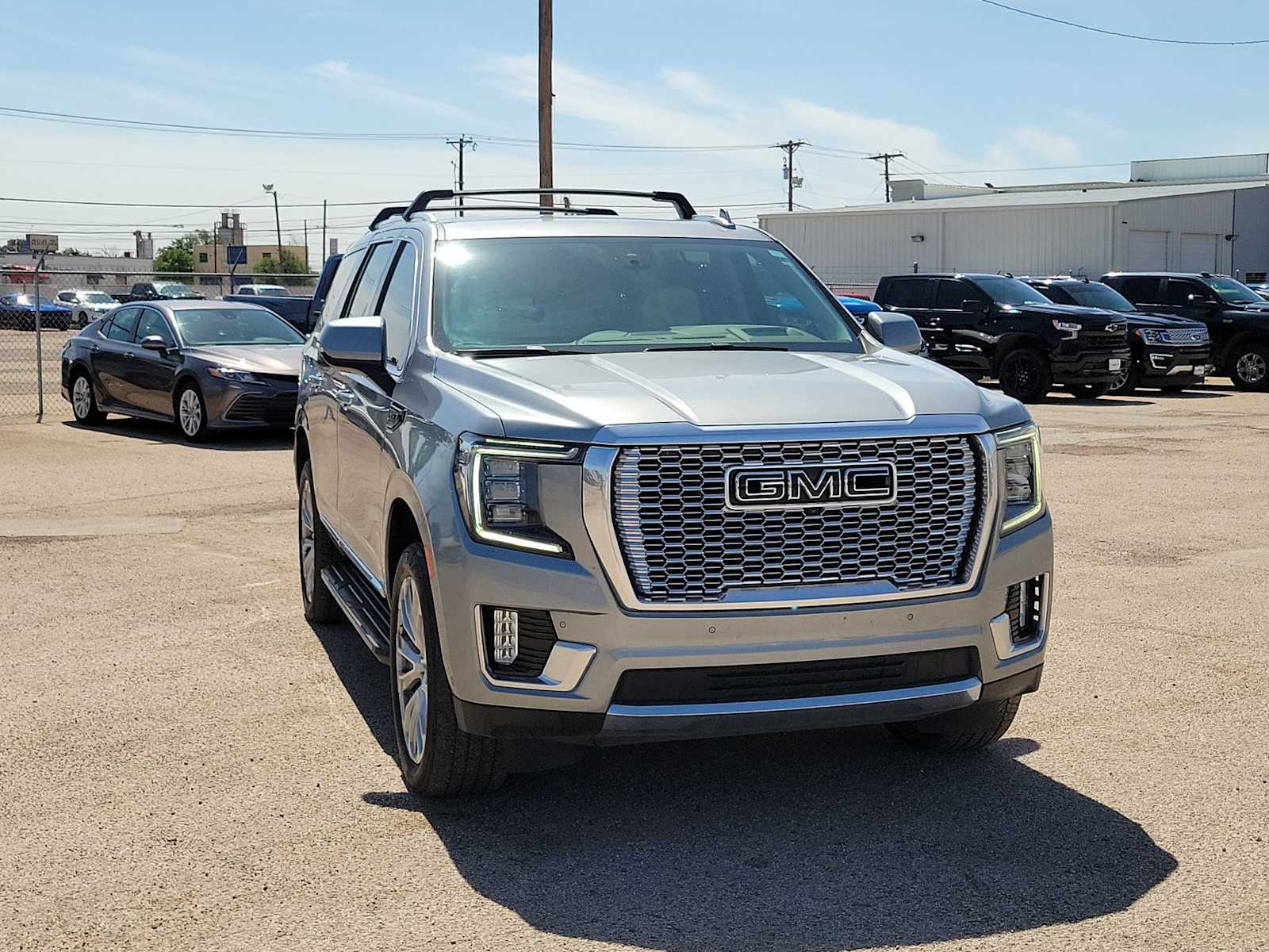 Thumbnail: 2023 GMC Yukon - 2