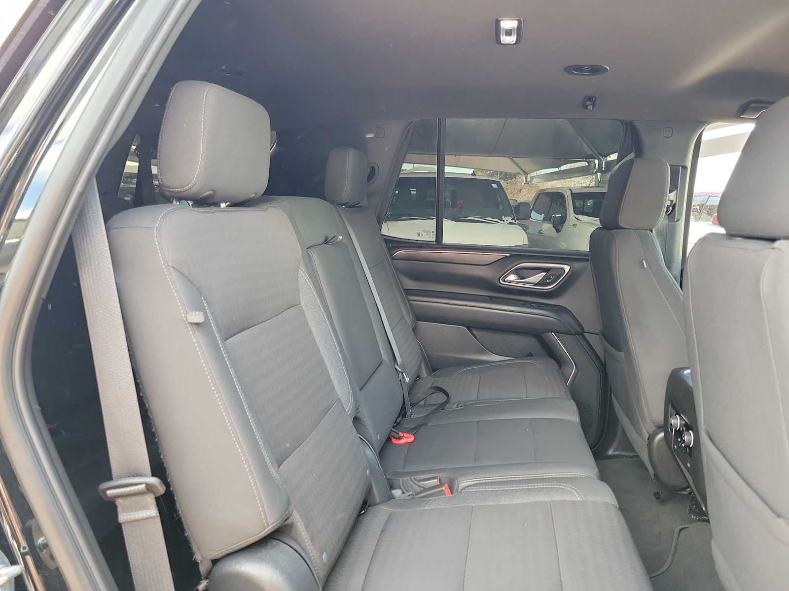 Thumbnail: 2023 Chevrolet Tahoe - 9