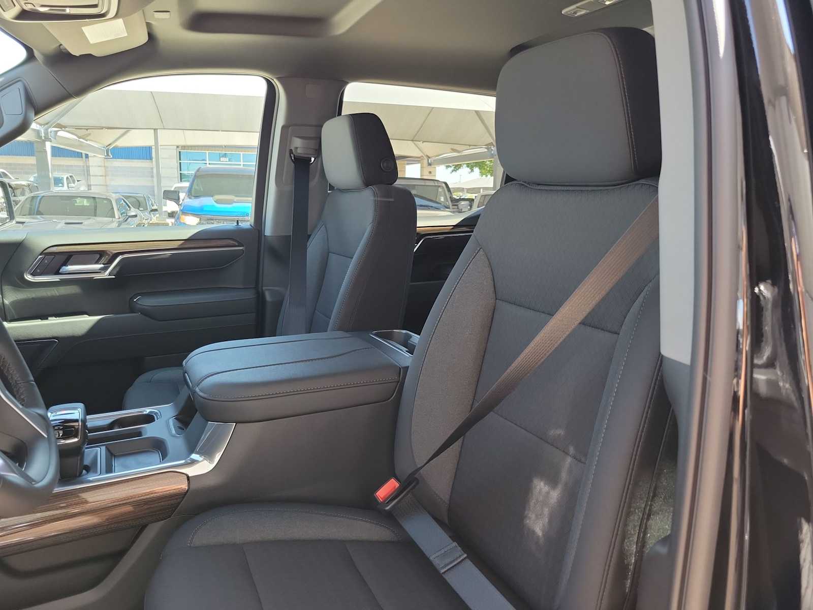 Thumbnail: 2026 Chevrolet Silverado 1500 - 11