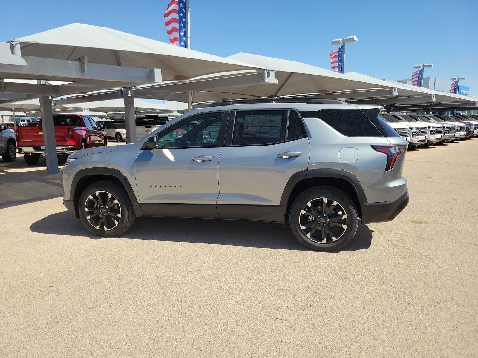 Thumbnail: 2026 Chevrolet Equinox - 5