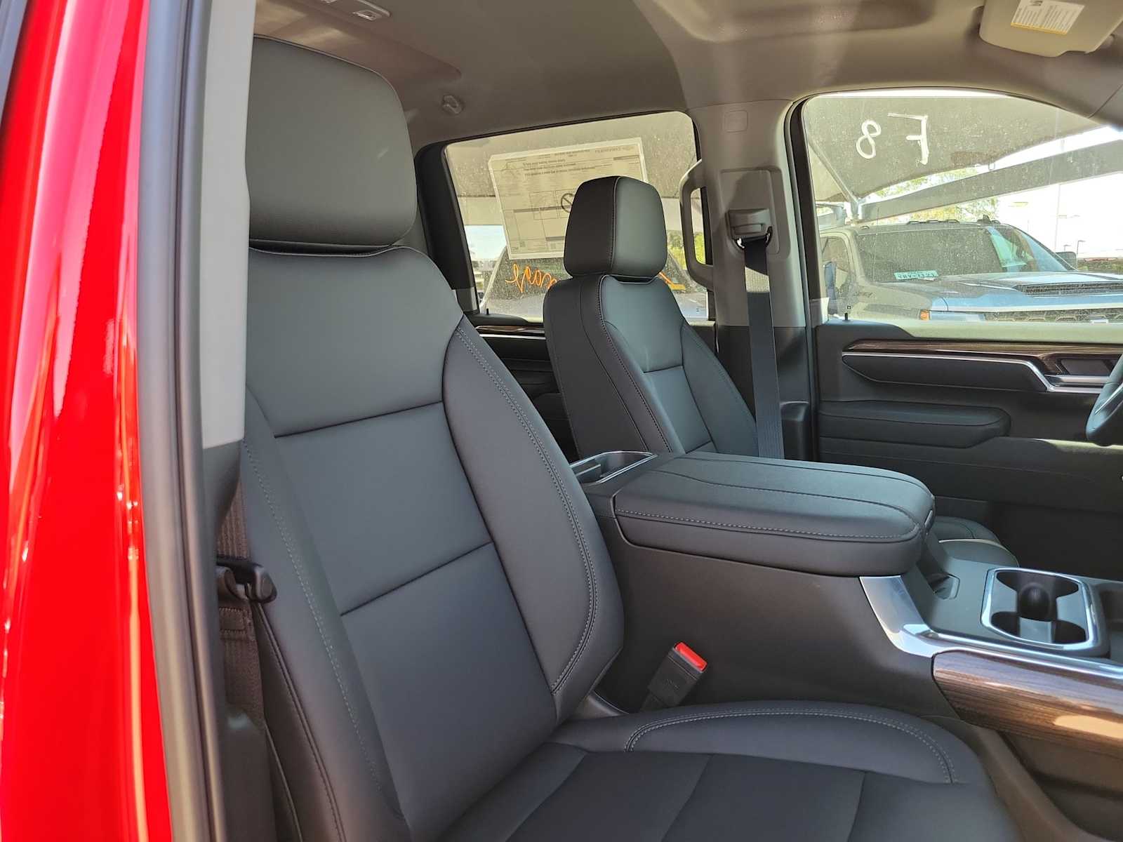 Thumbnail: 2026 Chevrolet Silverado 2500 - 14