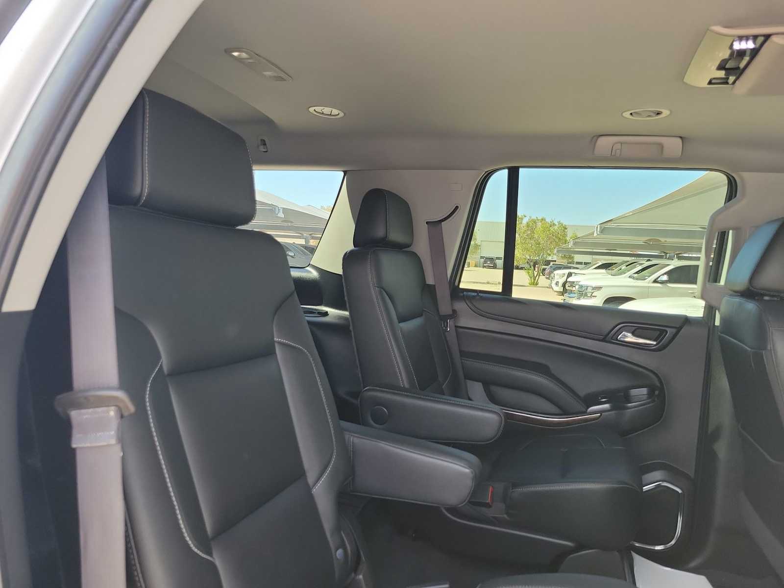 Thumbnail: 2020 Chevrolet Tahoe - 17