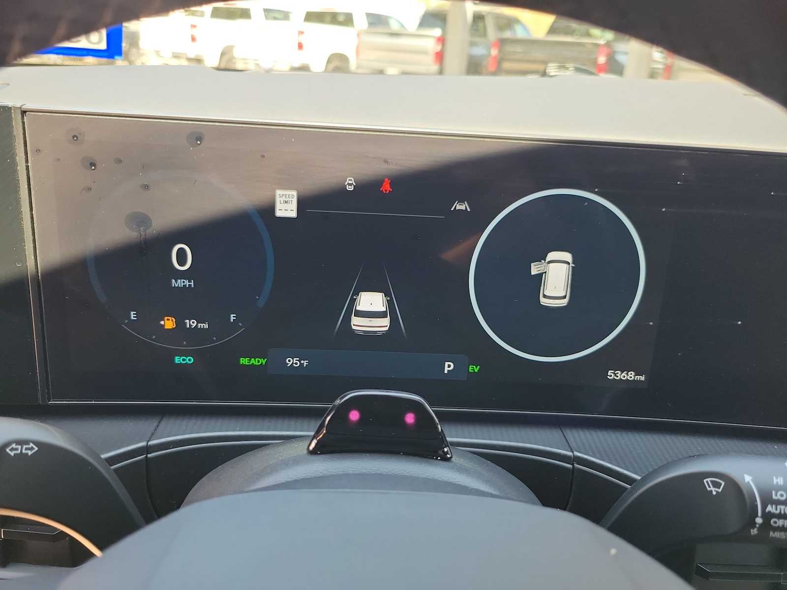 Thumbnail: 2025 Hyundai Santa Fe - 18