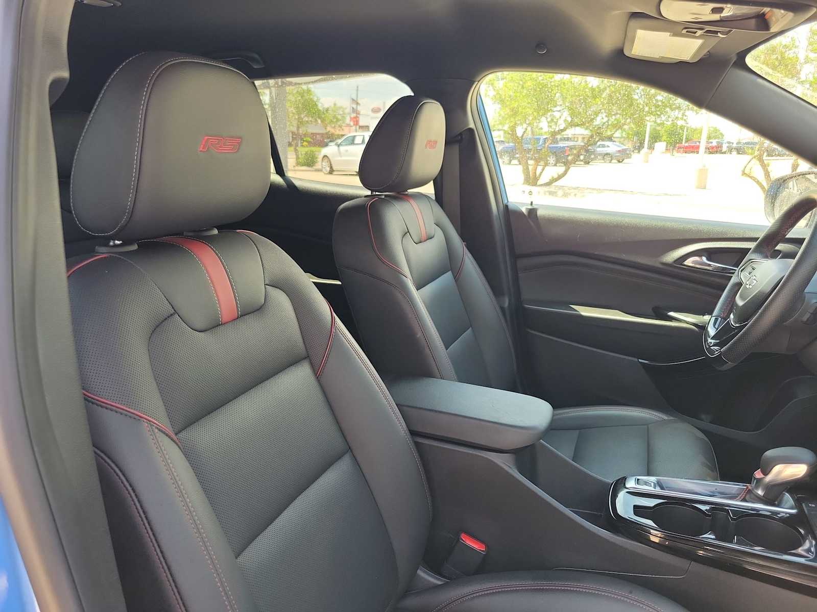 Thumbnail: 2024 Chevrolet Trax - 18