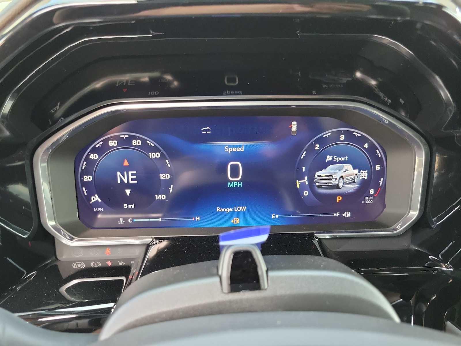 Thumbnail: 2026 Chevrolet Silverado 1500 - 18