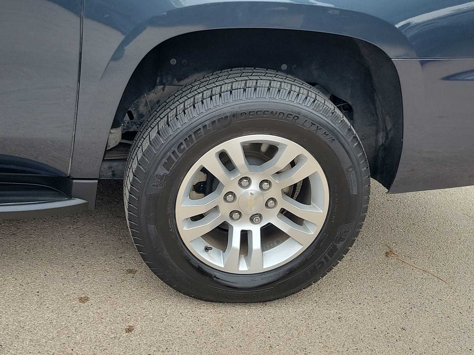 Thumbnail: 2020 Chevrolet Suburban - 8