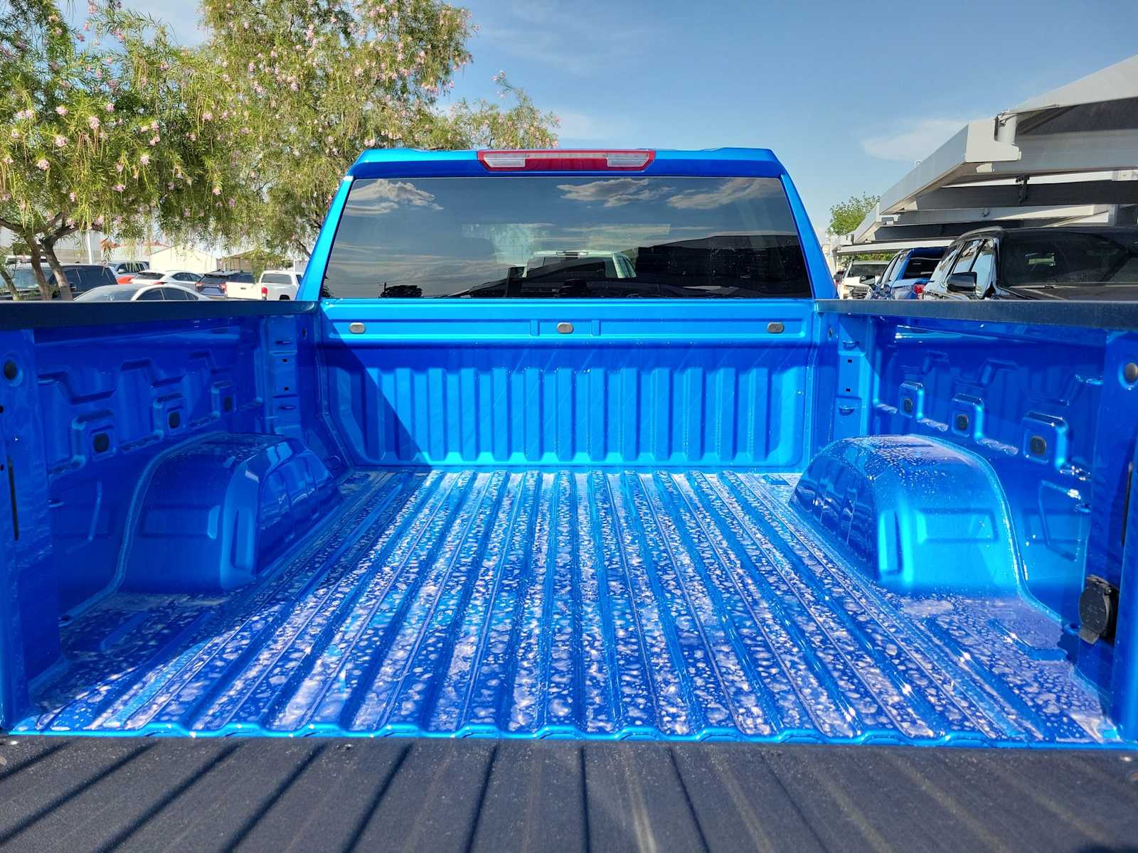 Thumbnail: 2025 Chevrolet Silverado 1500 - 19