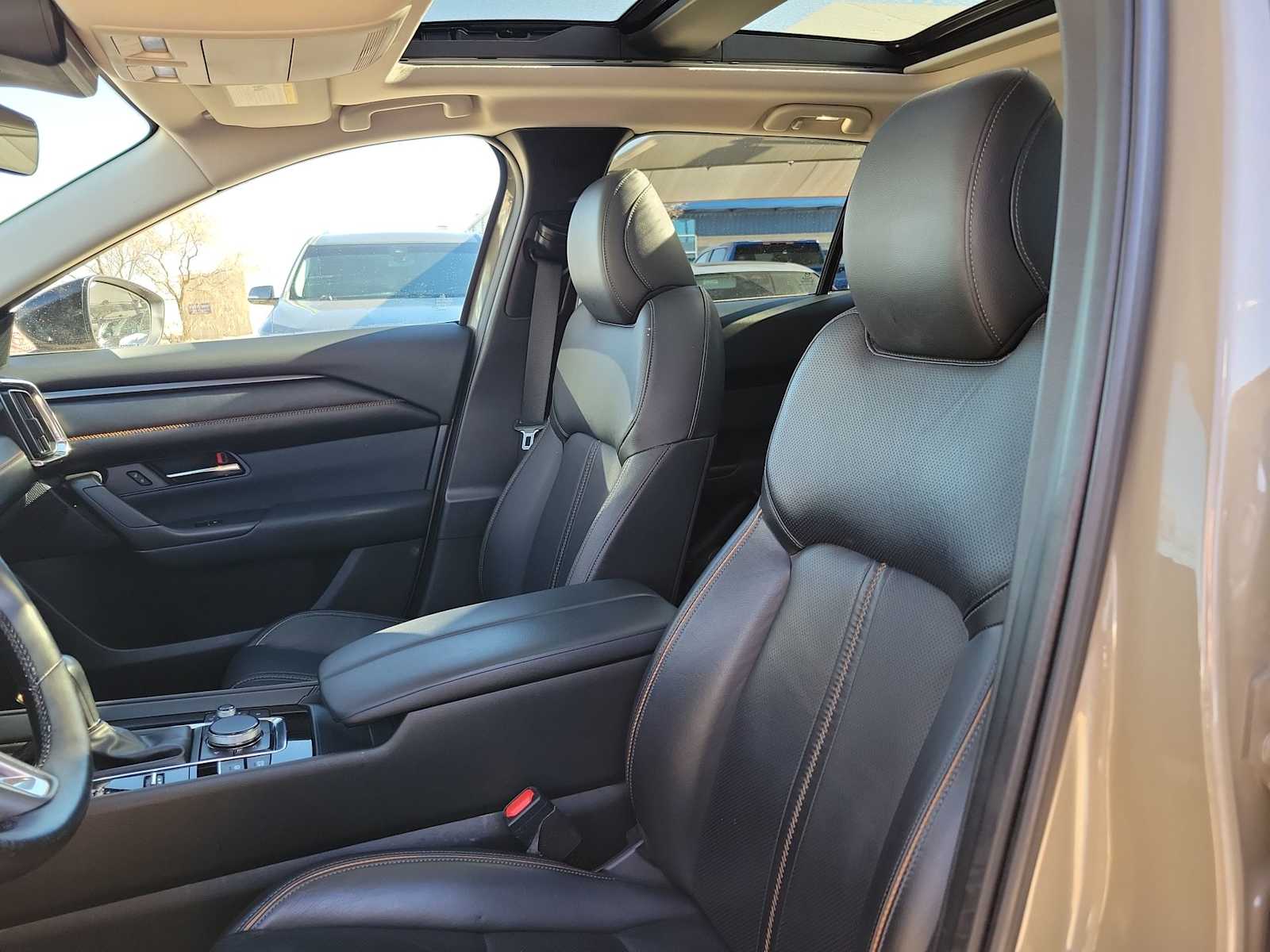 Thumbnail: 2023 Mazda CX-50 - 11