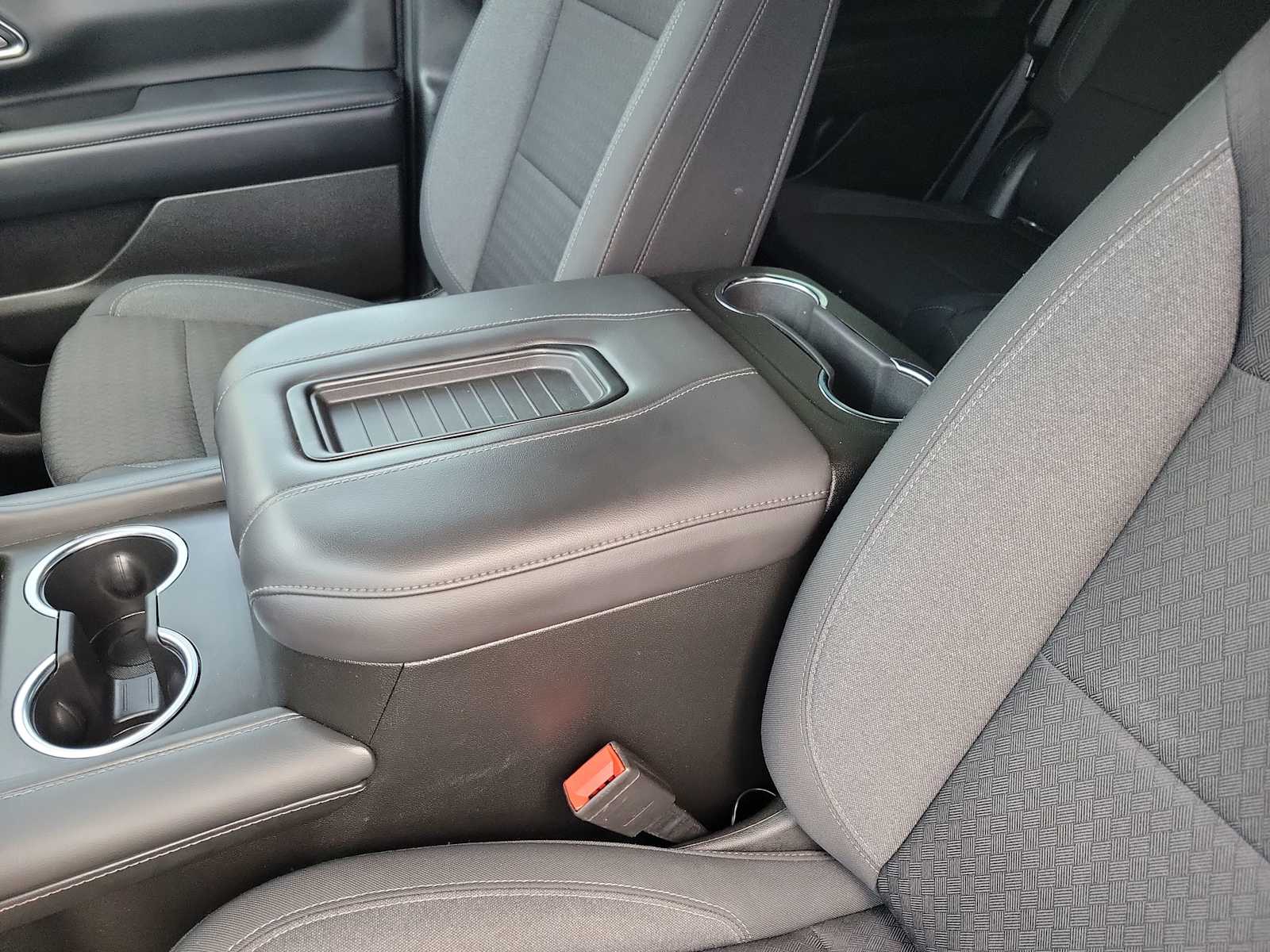 Thumbnail: 2022 Chevrolet Tahoe - 12