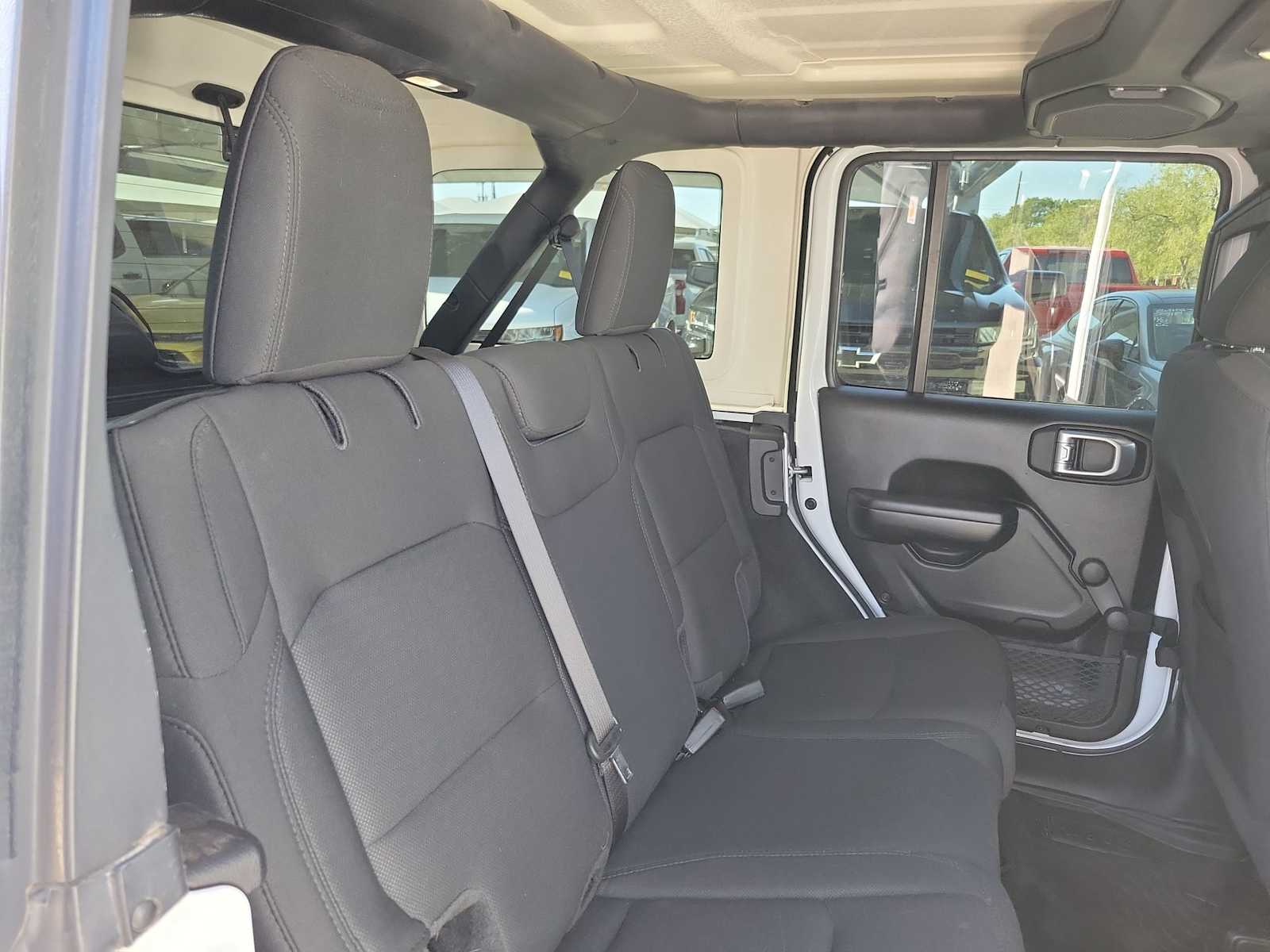 Thumbnail: 2021 Jeep Wrangler - 13