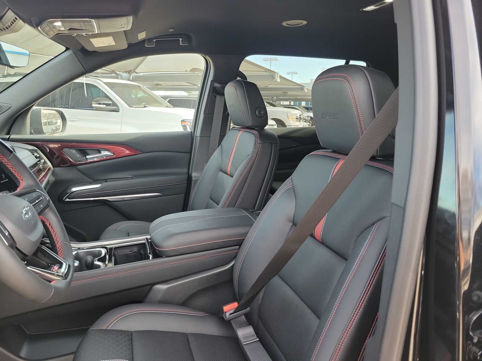 Thumbnail: 2026 Chevrolet Traverse - 7