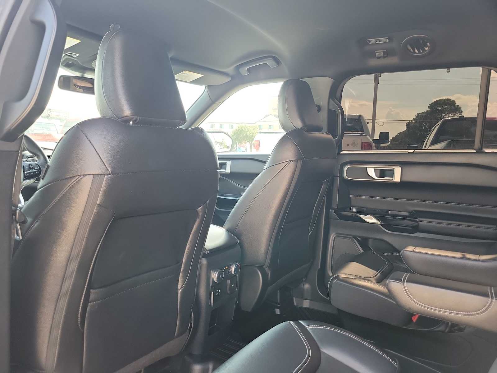 Thumbnail: 2021 Ford Explorer - 11