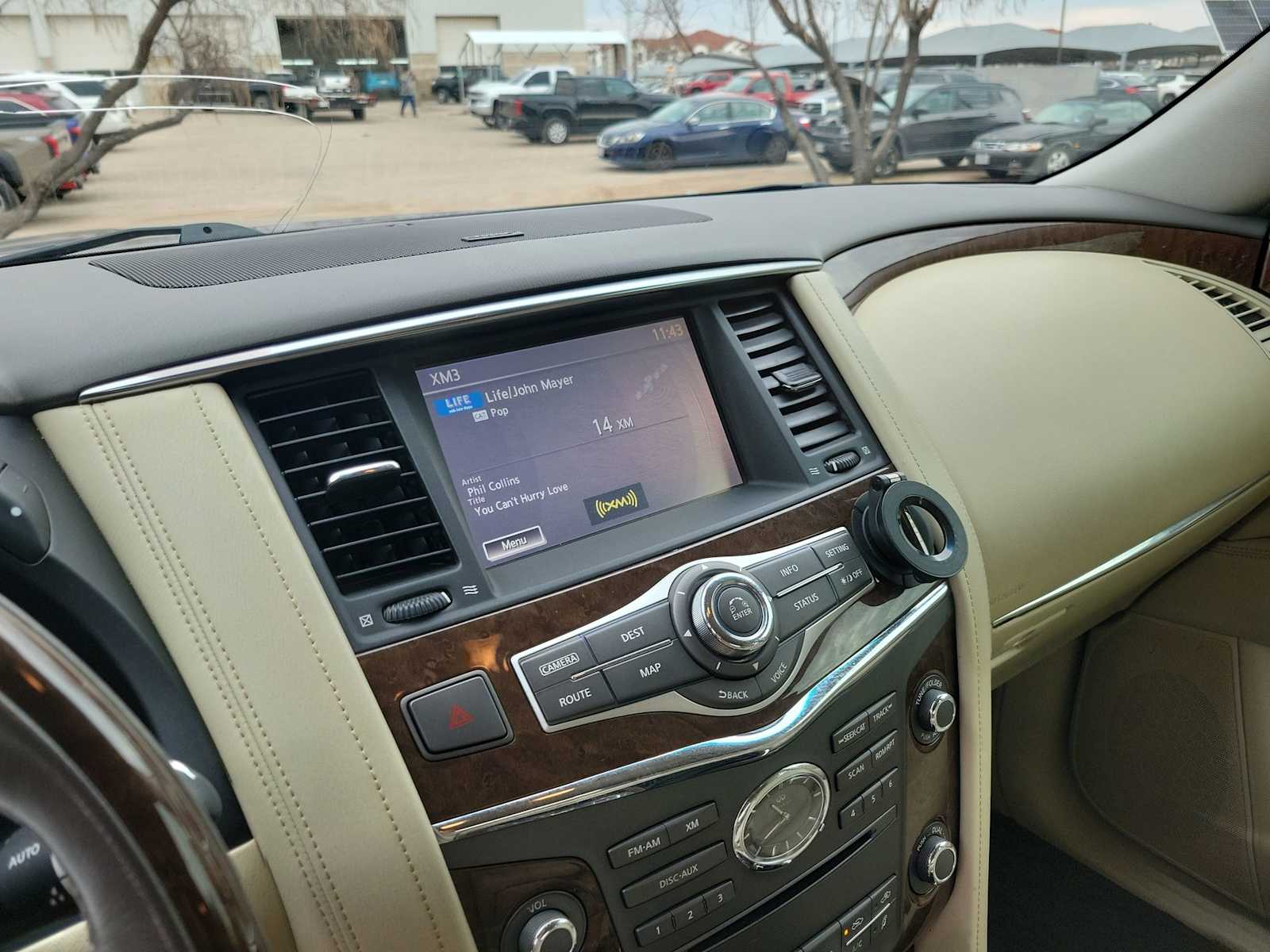 Thumbnail: 2017 INFINITI QX80 - 20