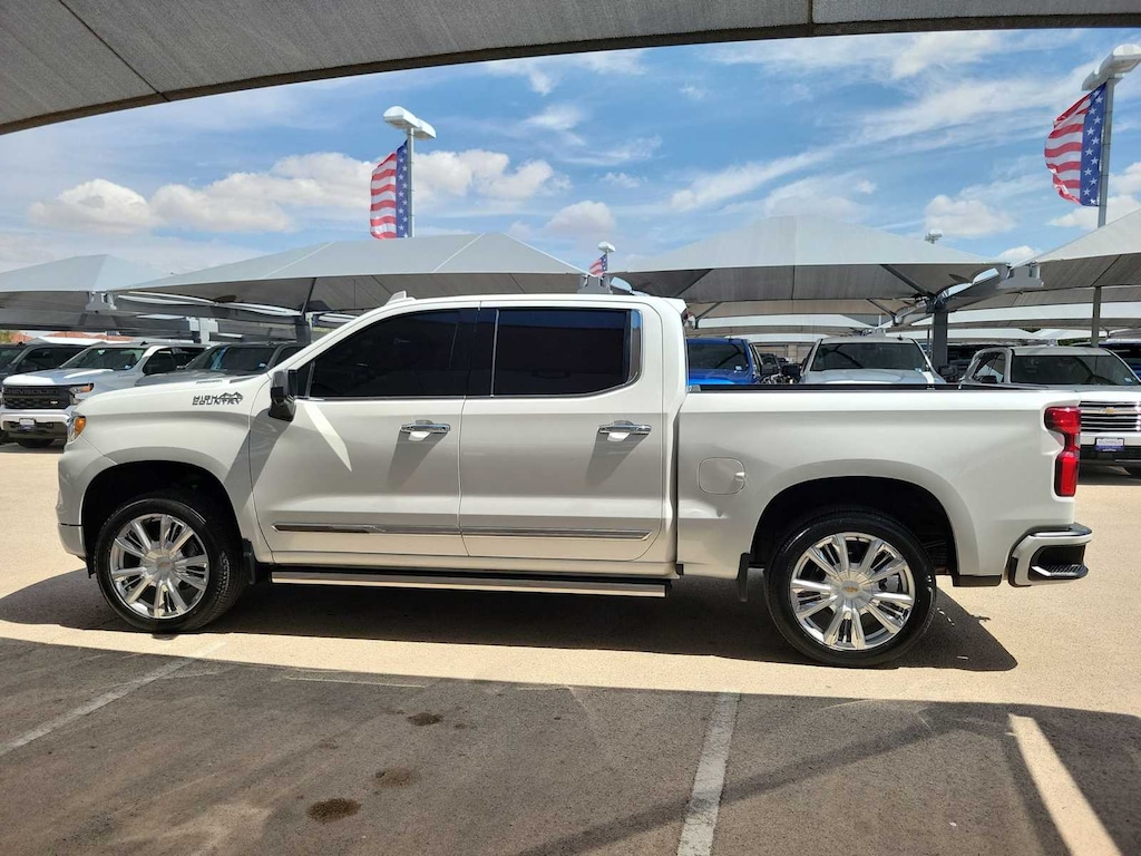 Used 2022 Chevrolet Silverado 1500 High Country Truck Crew Cab