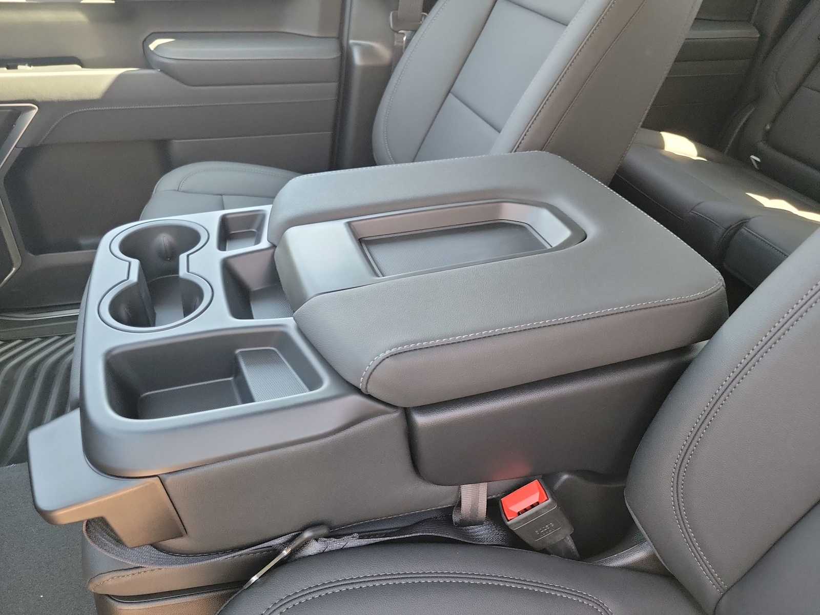 Thumbnail: 2026 Chevrolet Silverado 1500 - 12