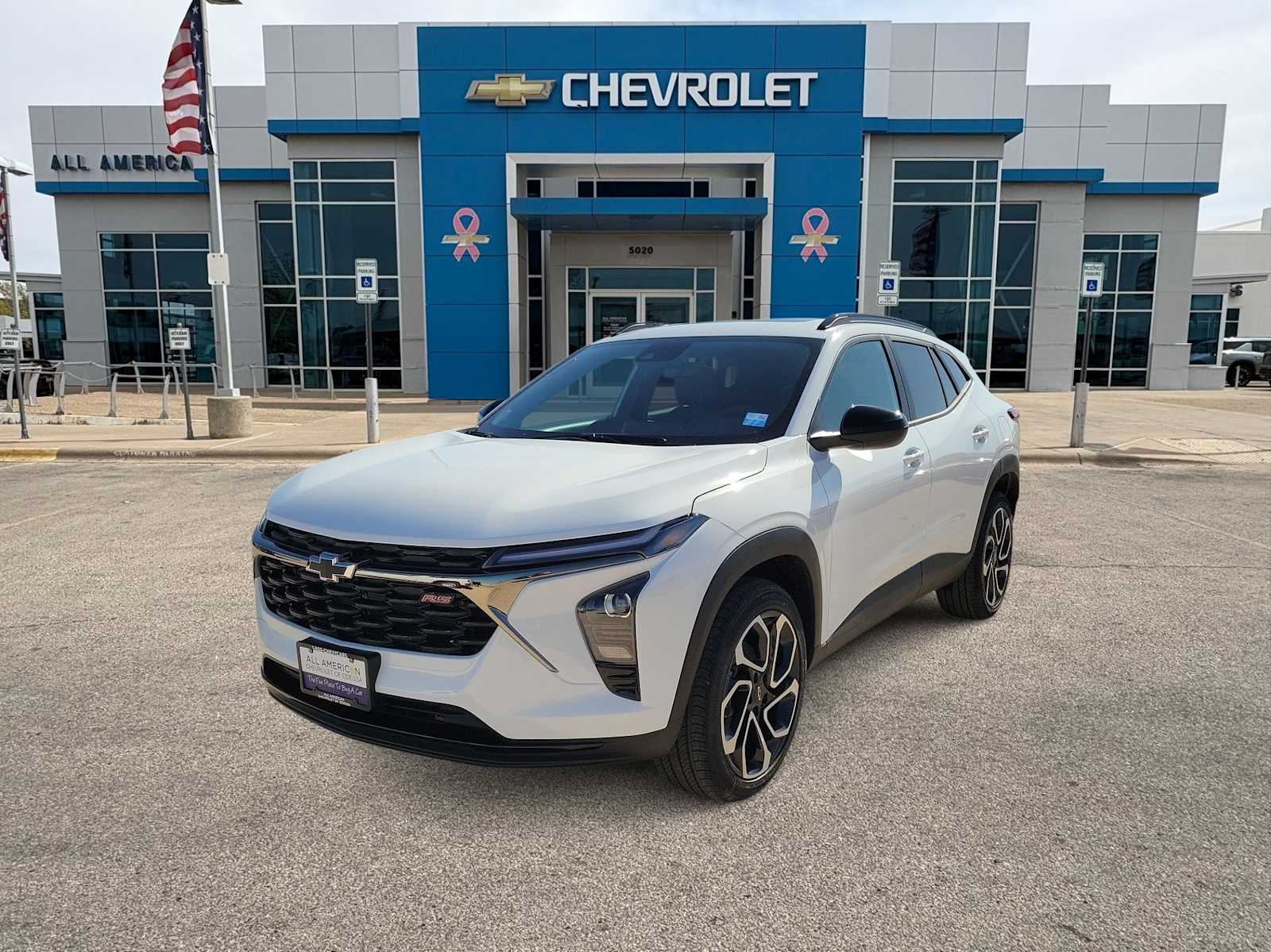 Thumbnail: 2026 Chevrolet Trax - 1