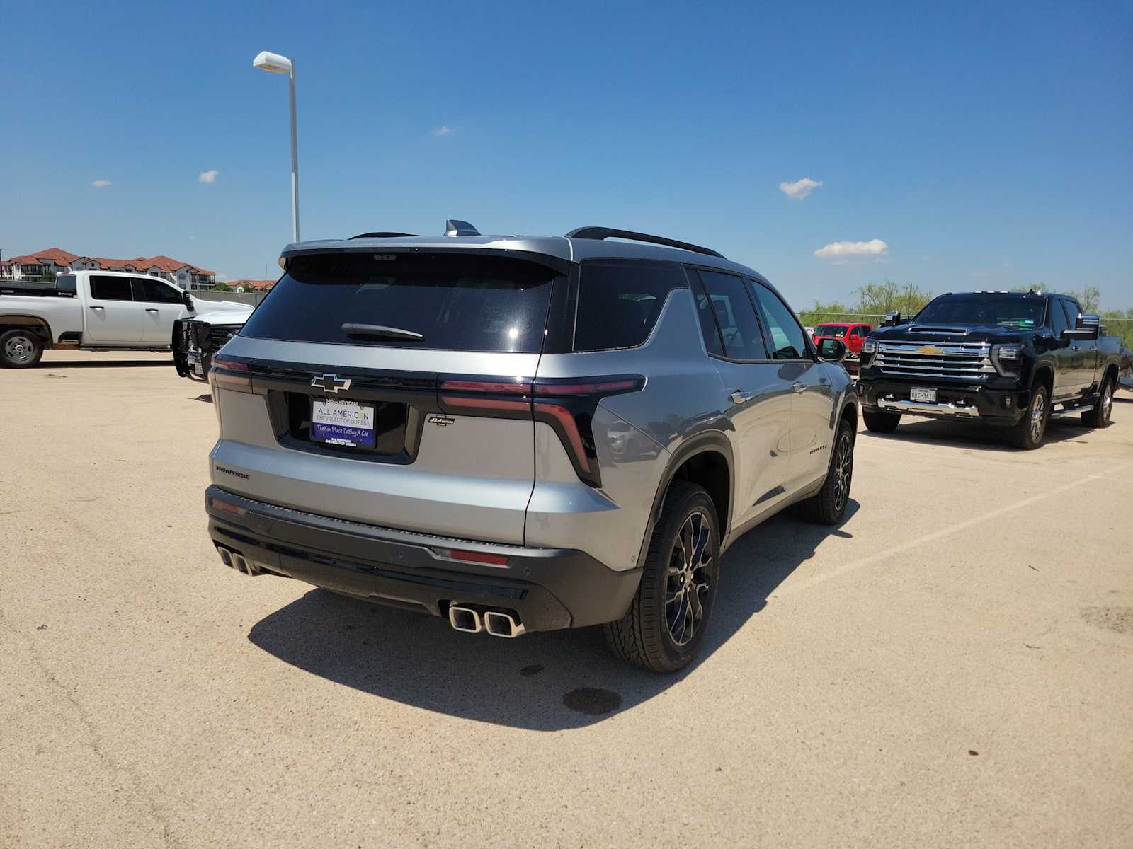 Thumbnail: 2026 Chevrolet Traverse - 8