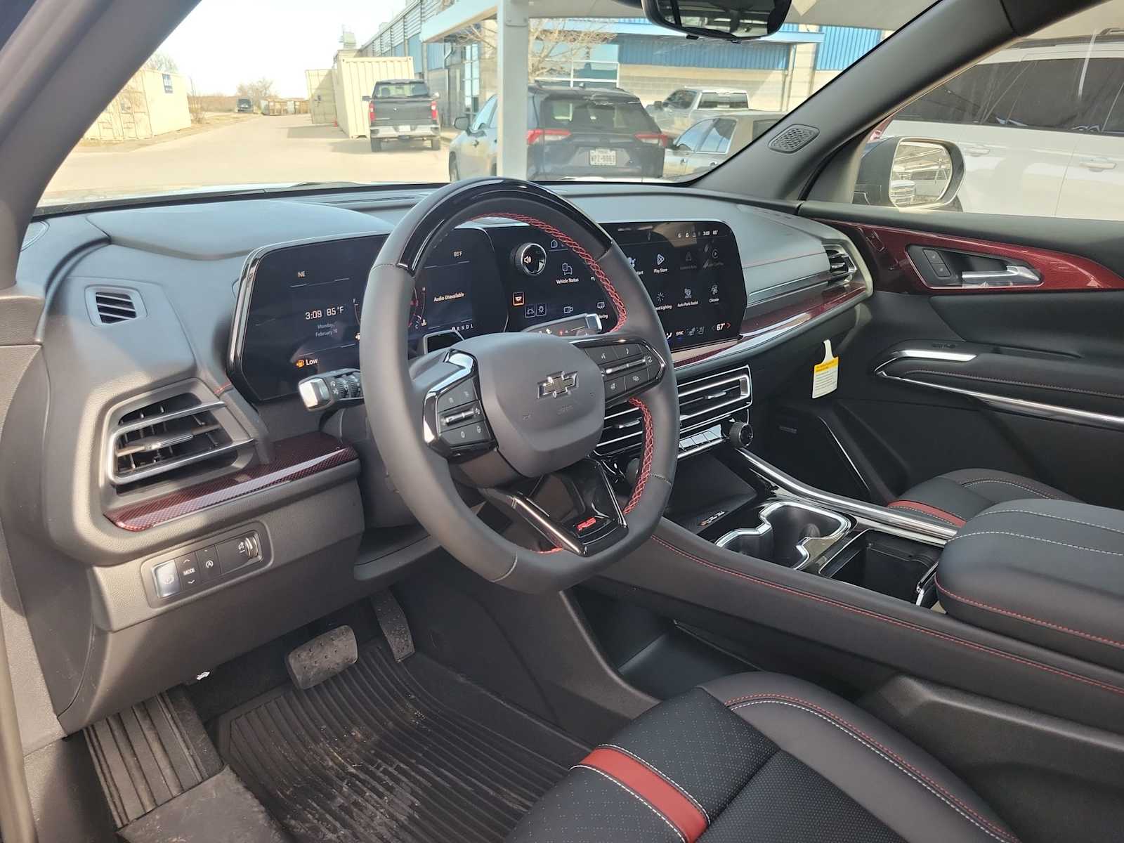 Thumbnail: 2026 Chevrolet Traverse - 2