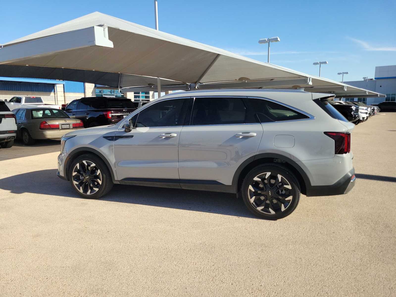 Thumbnail: 2025 Kia Sorento - 5
