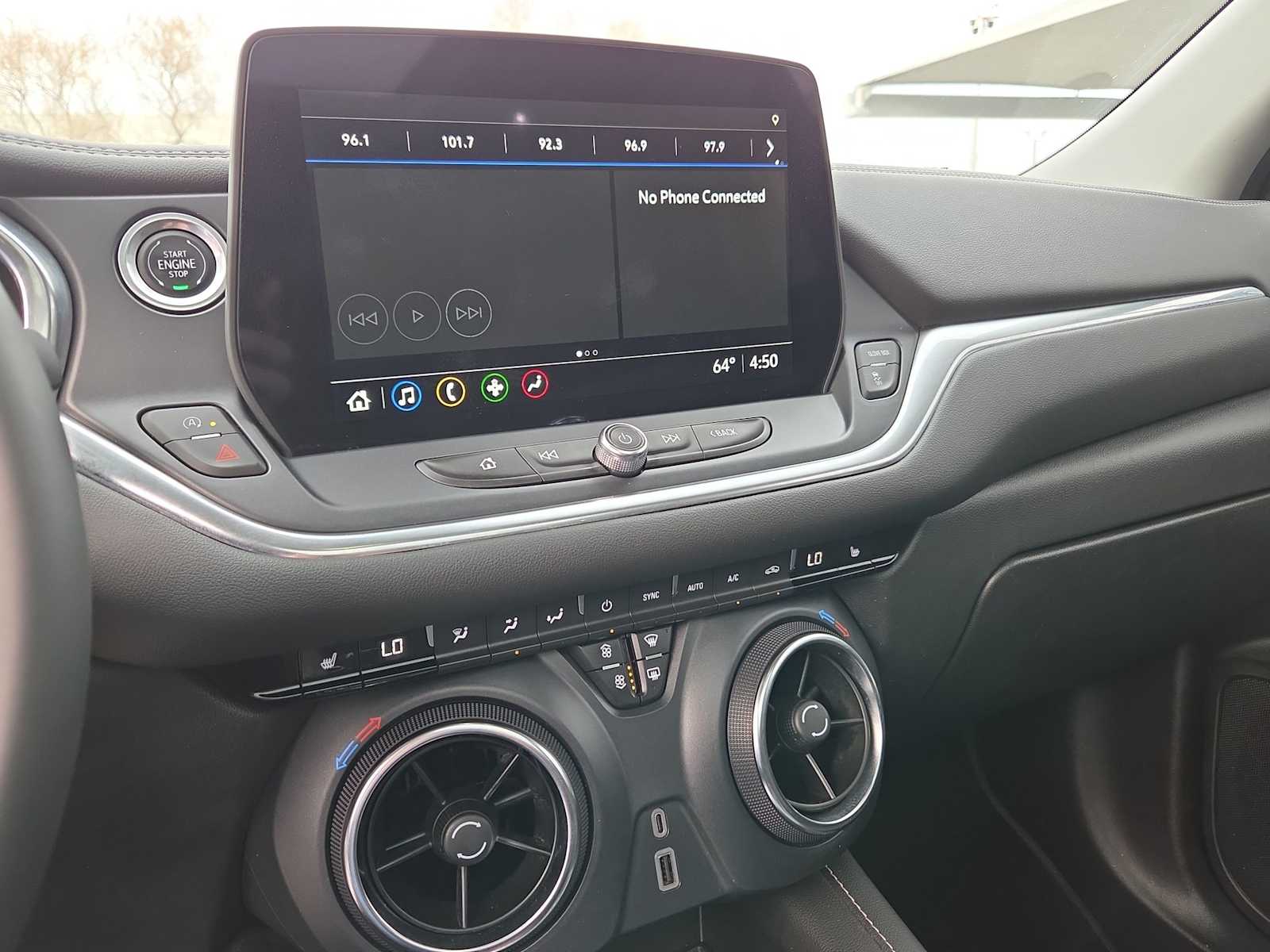 Thumbnail: 2023 Chevrolet Blazer - 21