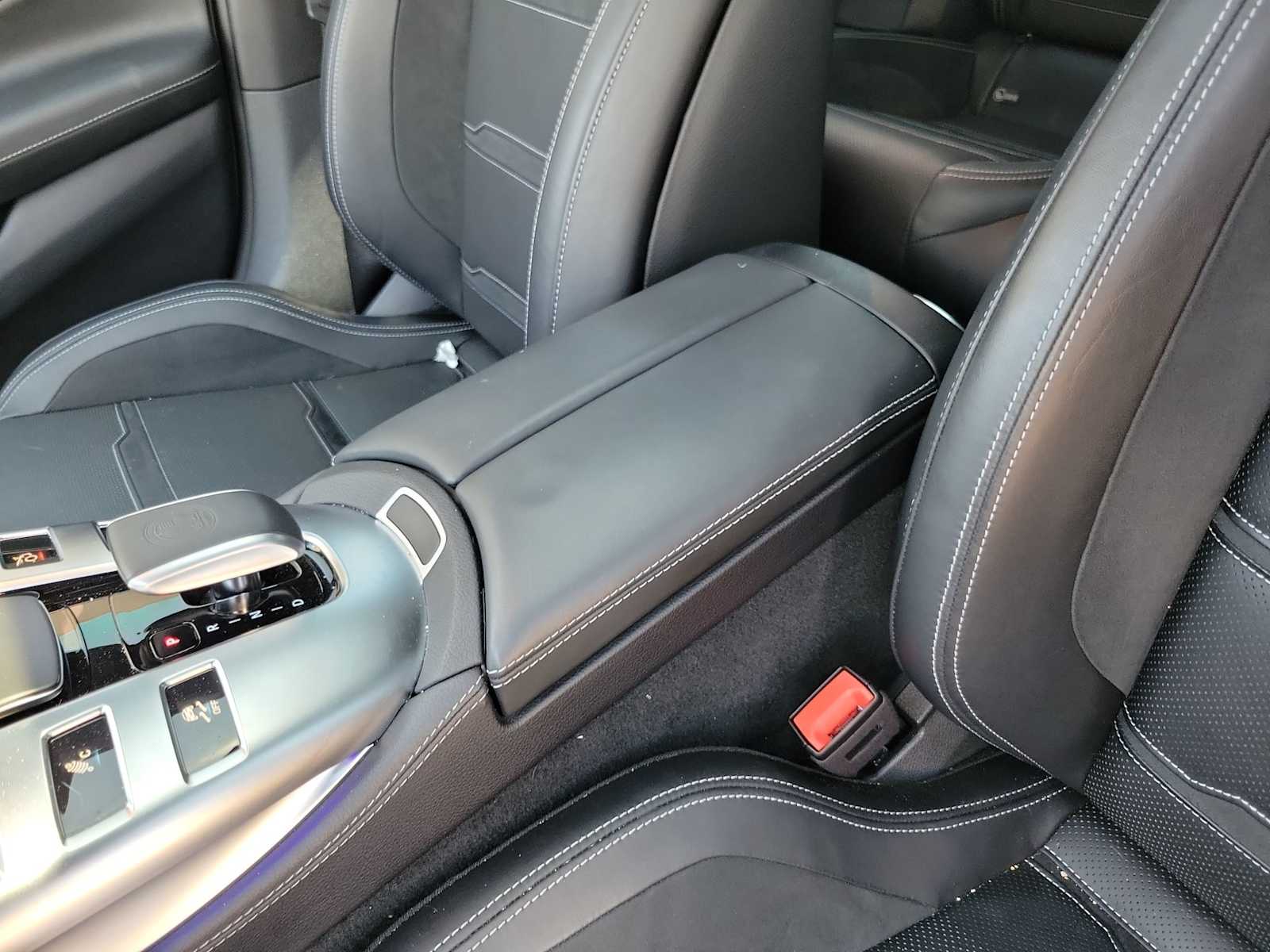 Thumbnail: 2022 Mercedes-Benz AMG GT - 16