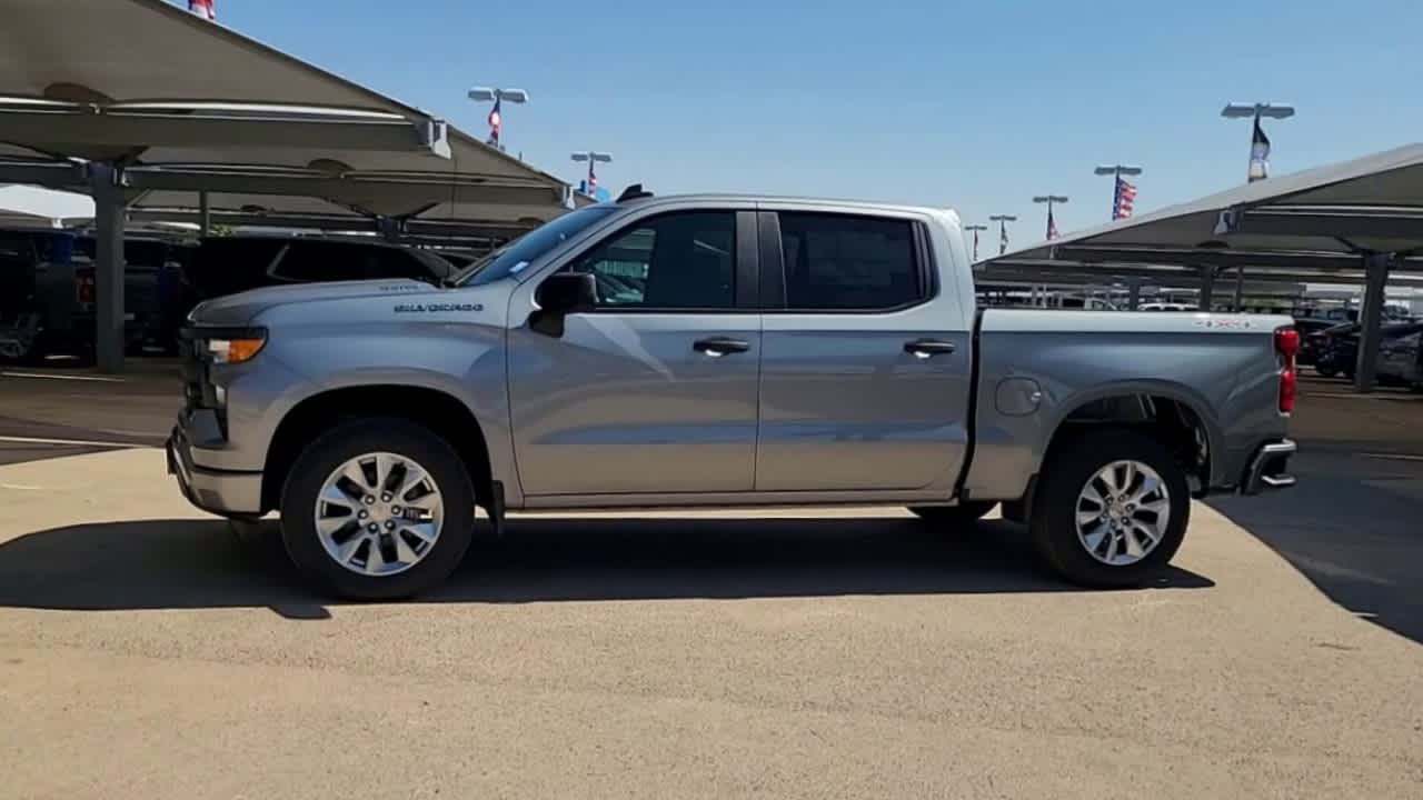 Thumbnail: 2026 Chevrolet Silverado 1500 - 6