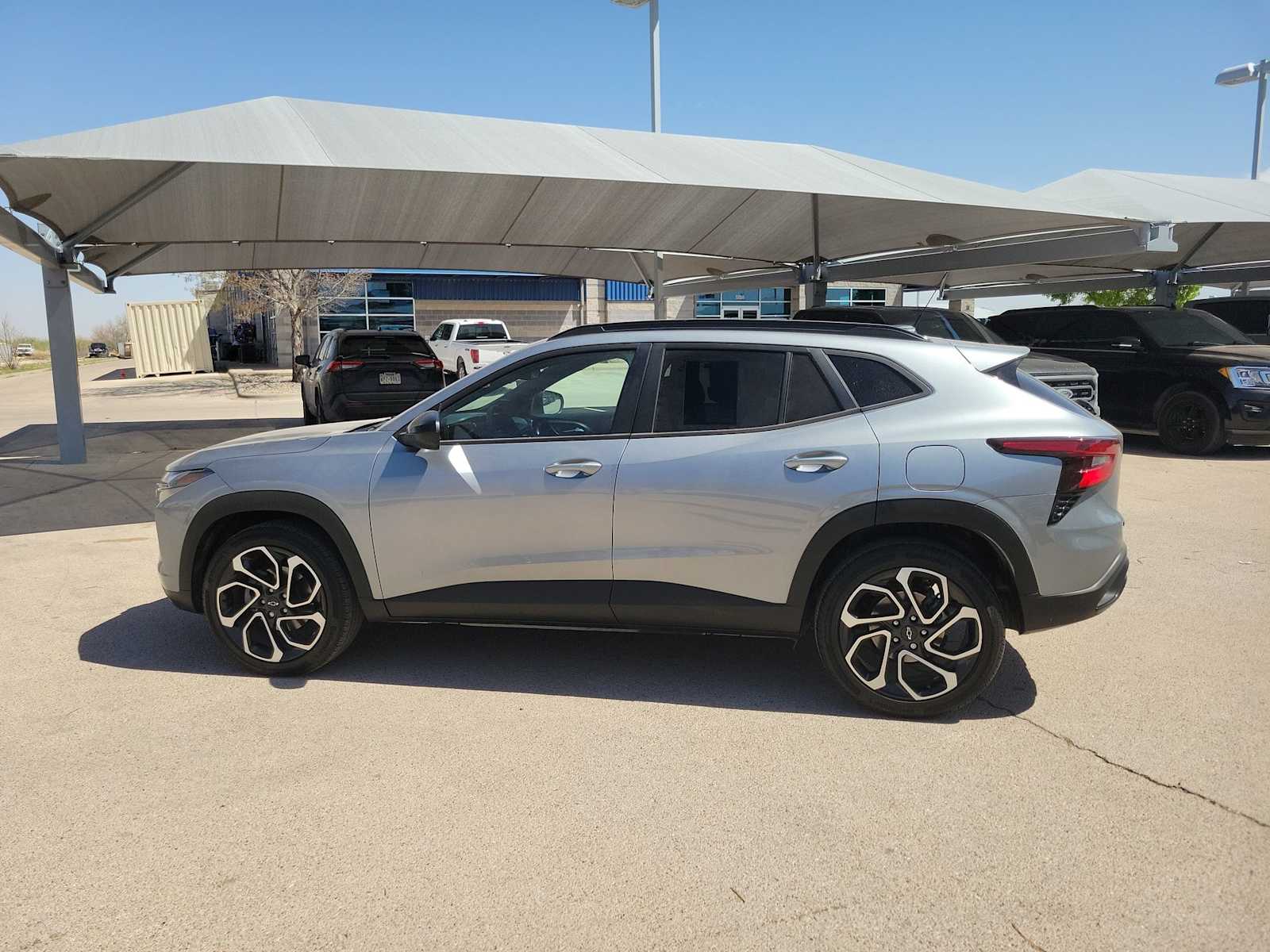 Thumbnail: 2026 Chevrolet Trax - 5