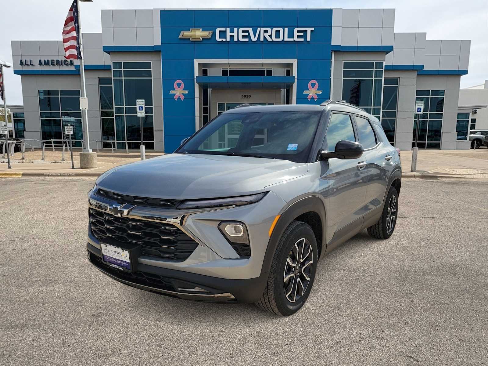 Thumbnail: 2026 Chevrolet TrailBlazer - 1