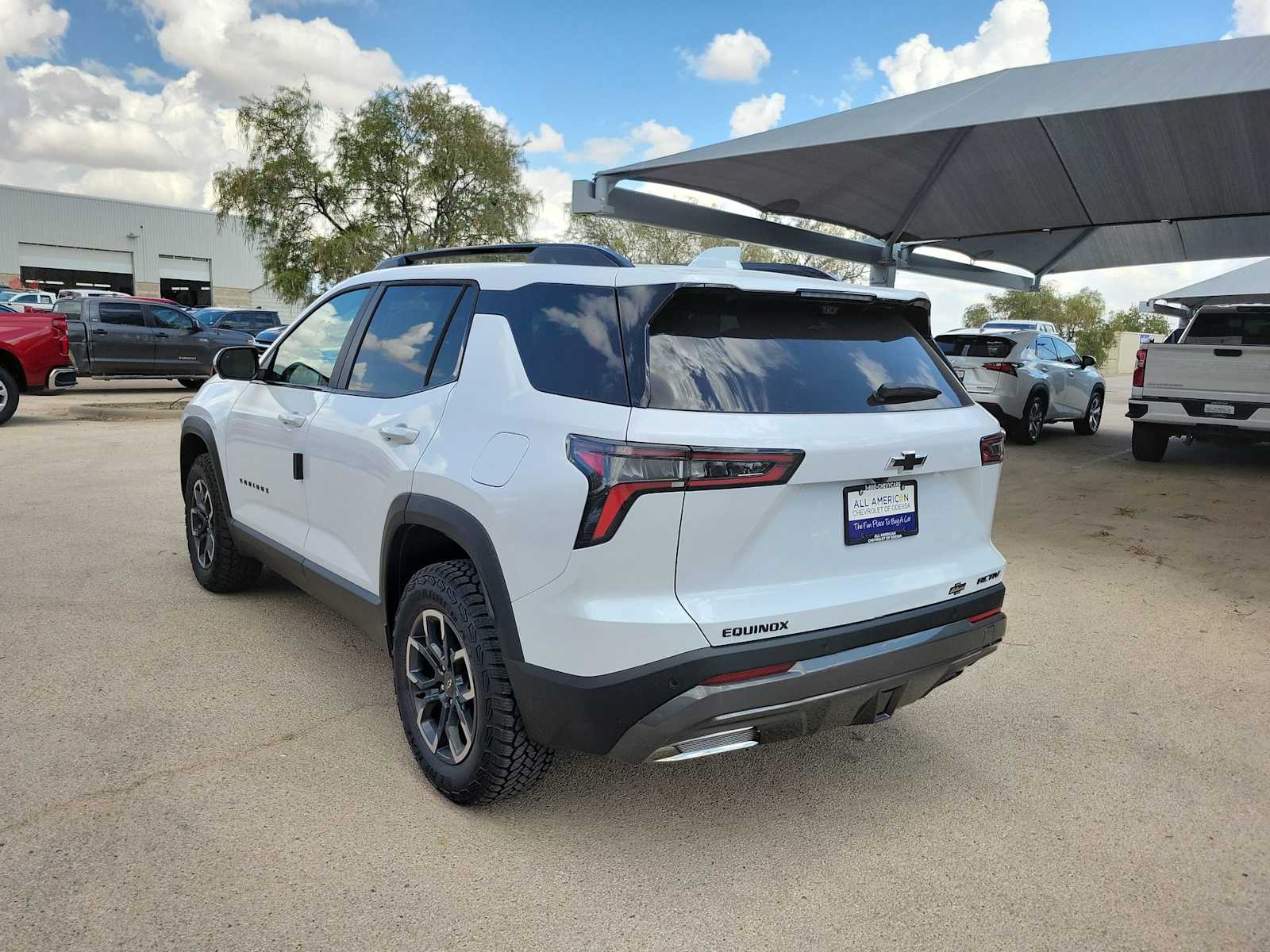 Thumbnail: 2026 Chevrolet Equinox - 4