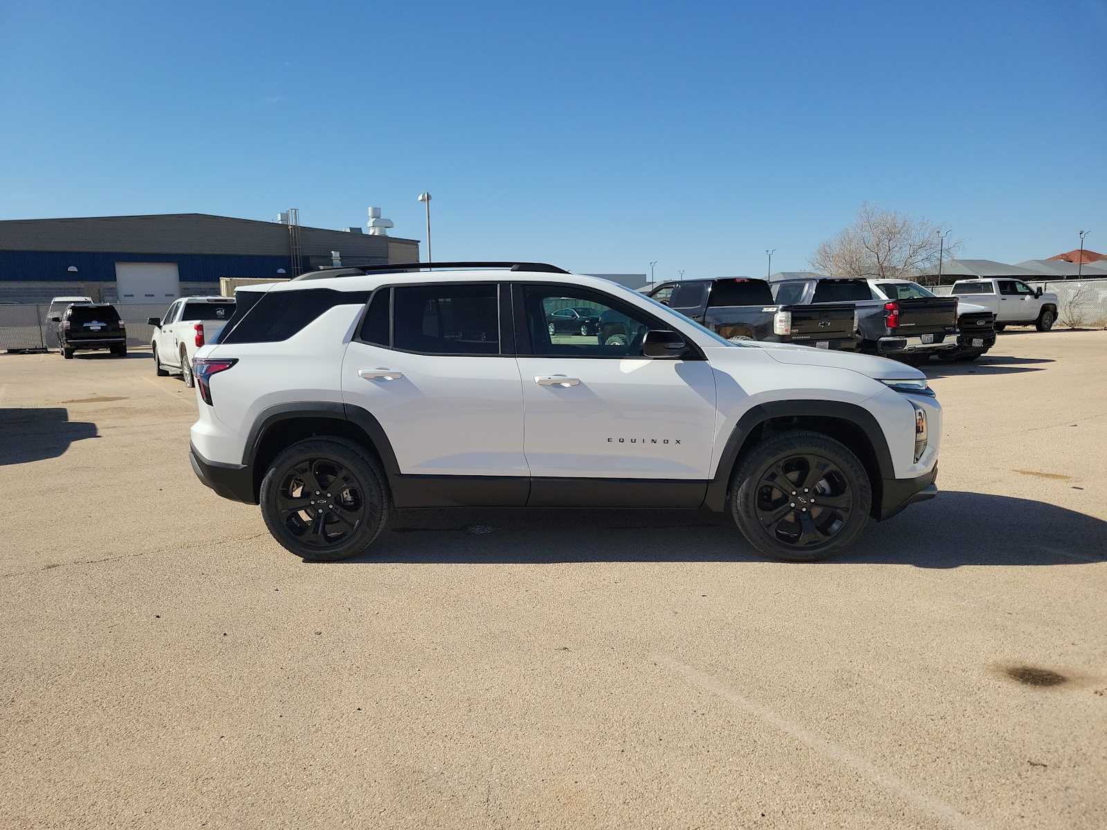 Thumbnail: 2026 Chevrolet Equinox - 9