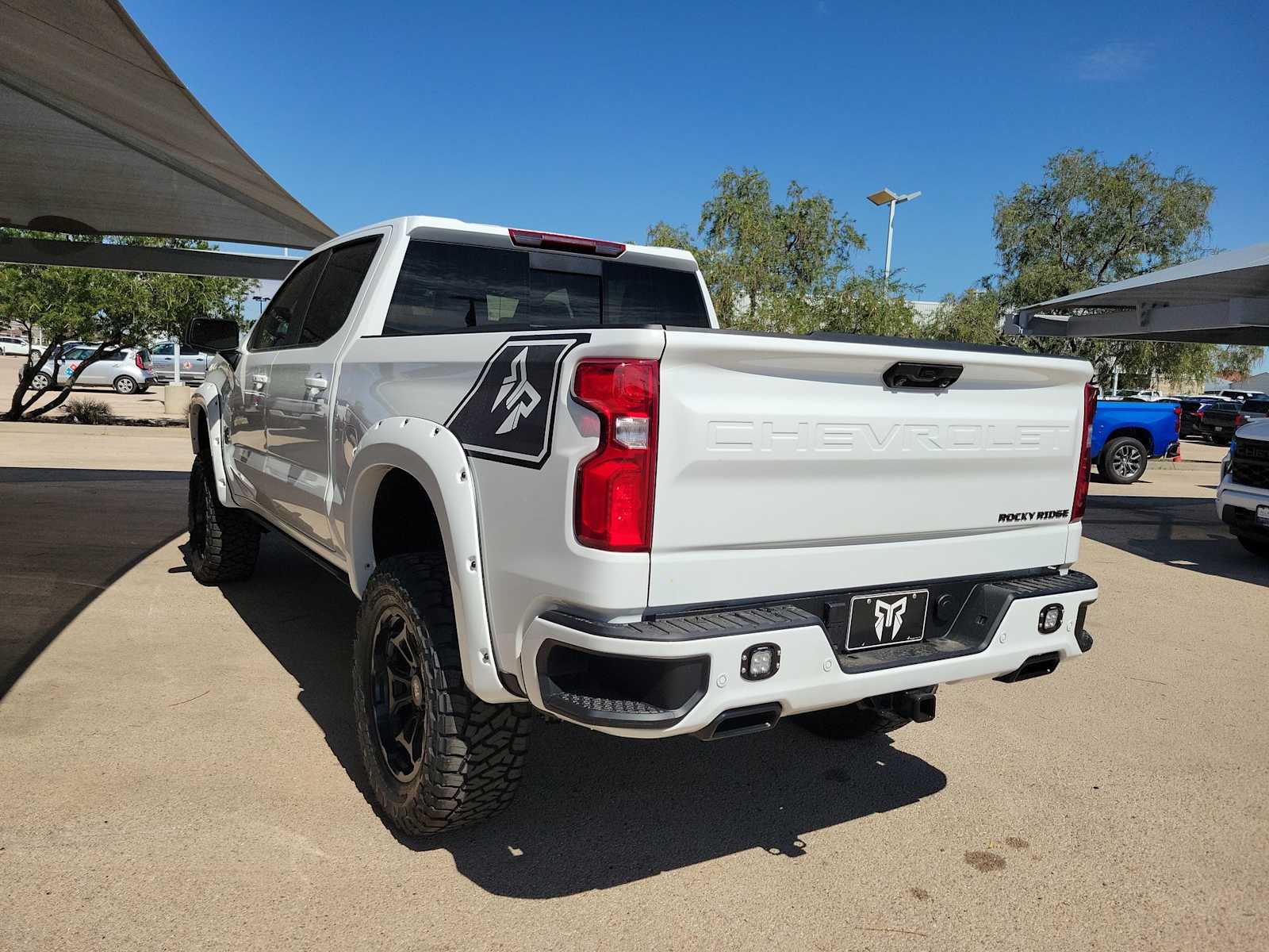 Thumbnail: 2025 Chevrolet Silverado 1500 - 4