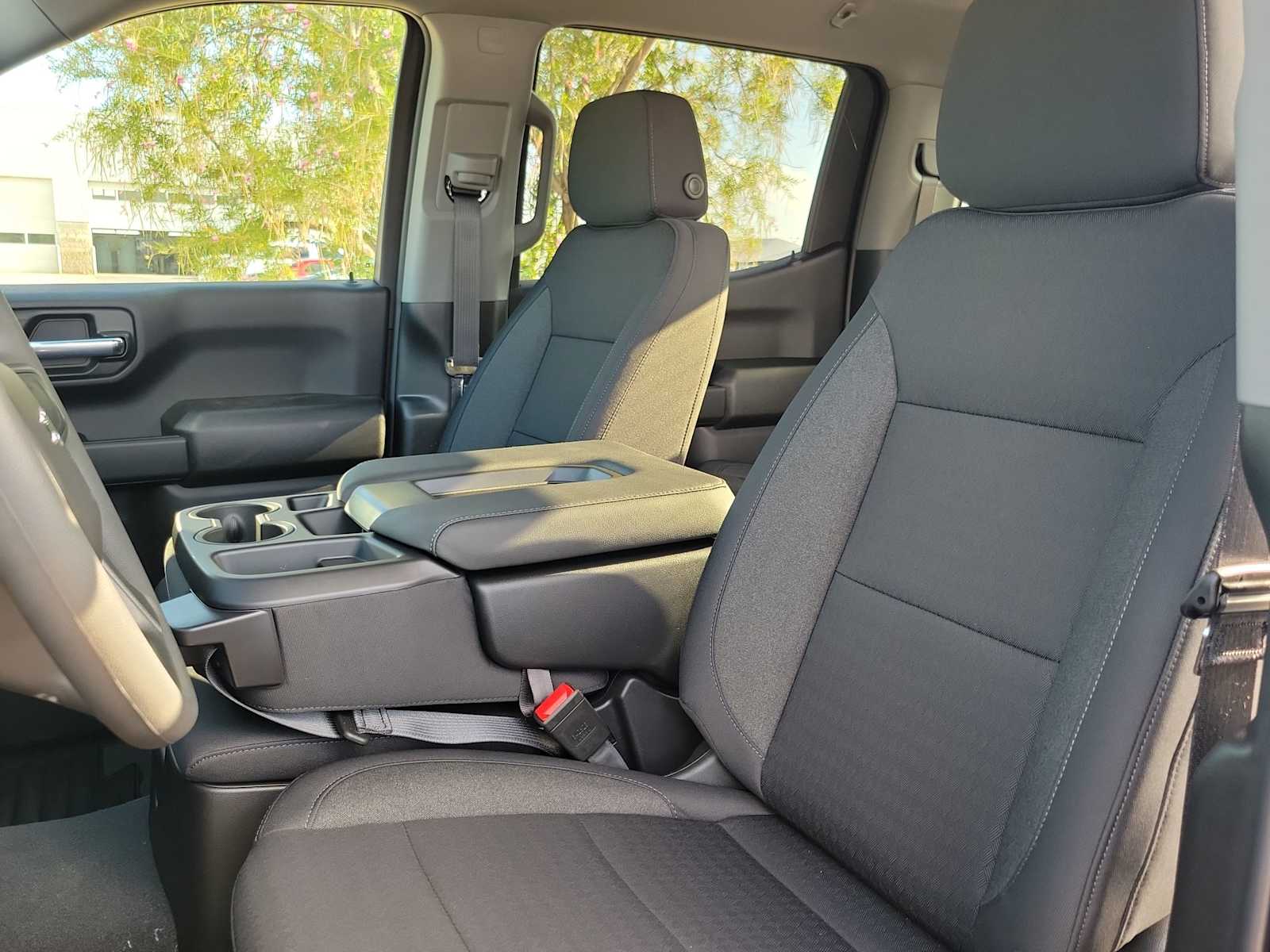 2026 Chevrolet Silverado 1500 Custom - Photo 15