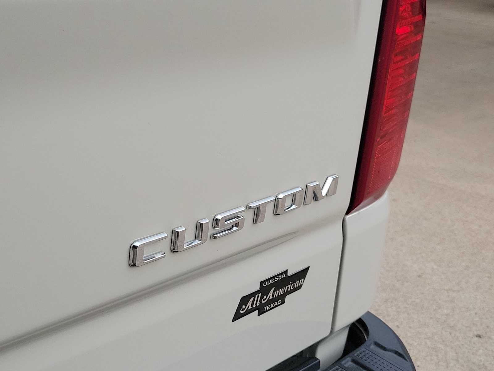 Thumbnail: 2026 Chevrolet Silverado 1500 - 11