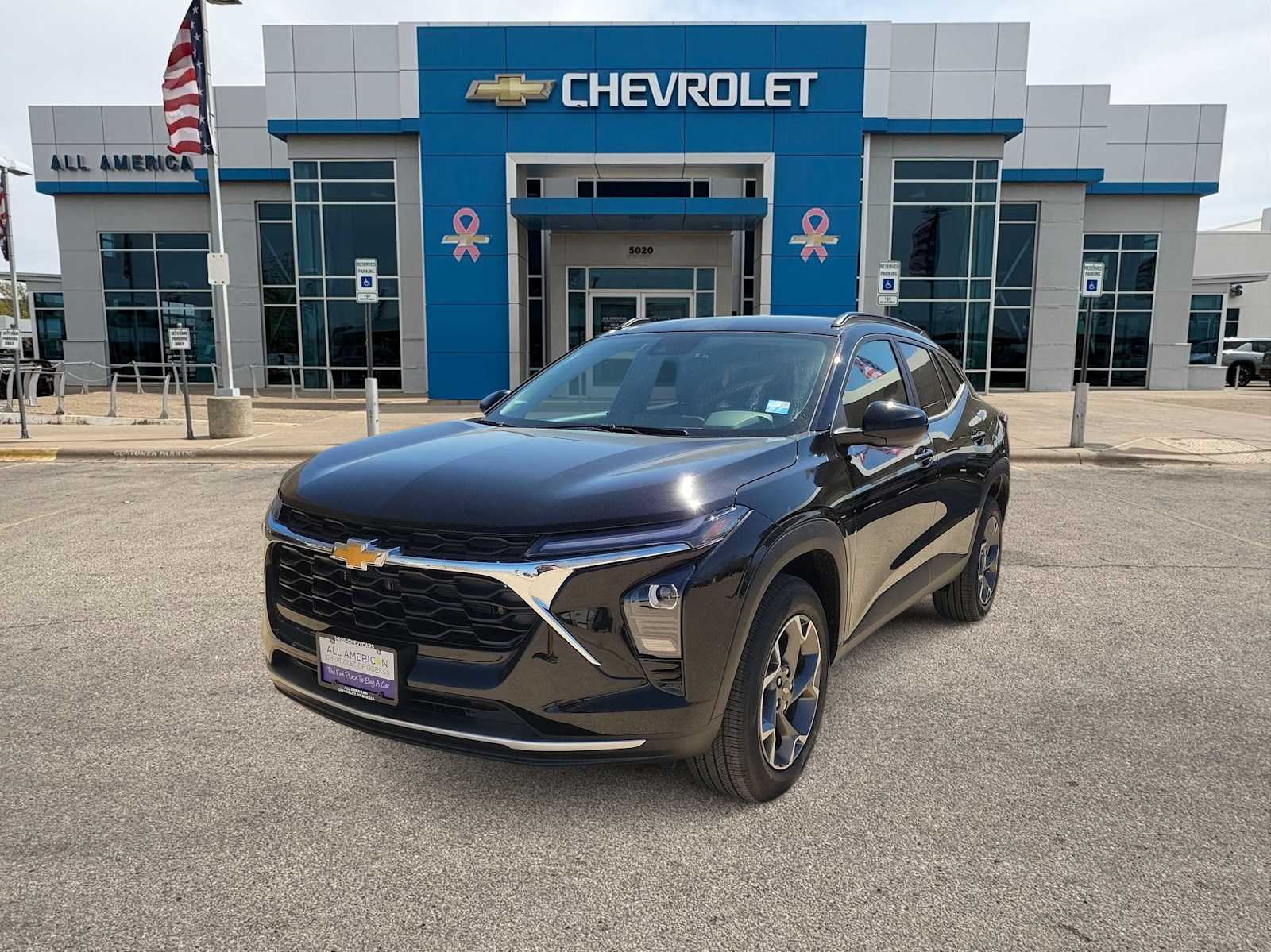 Thumbnail: 2026 Chevrolet Trax - 1