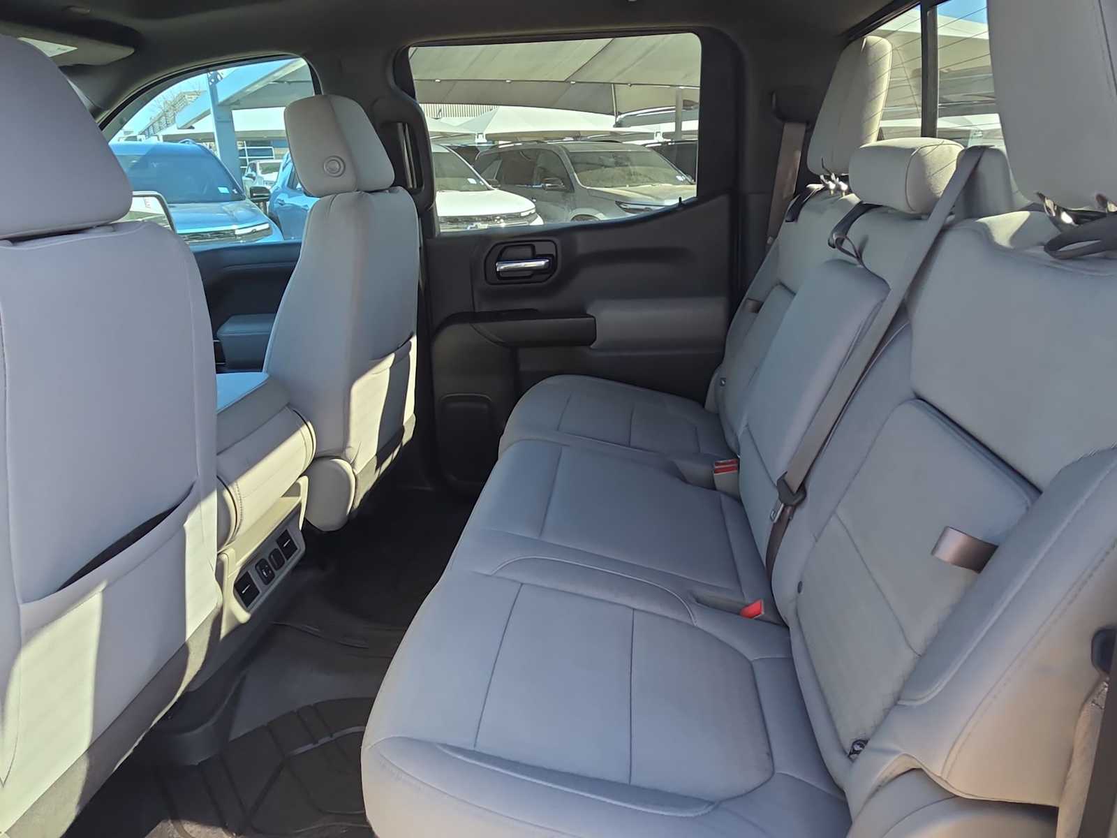 Thumbnail: 2019 Chevrolet Silverado 1500 - 8